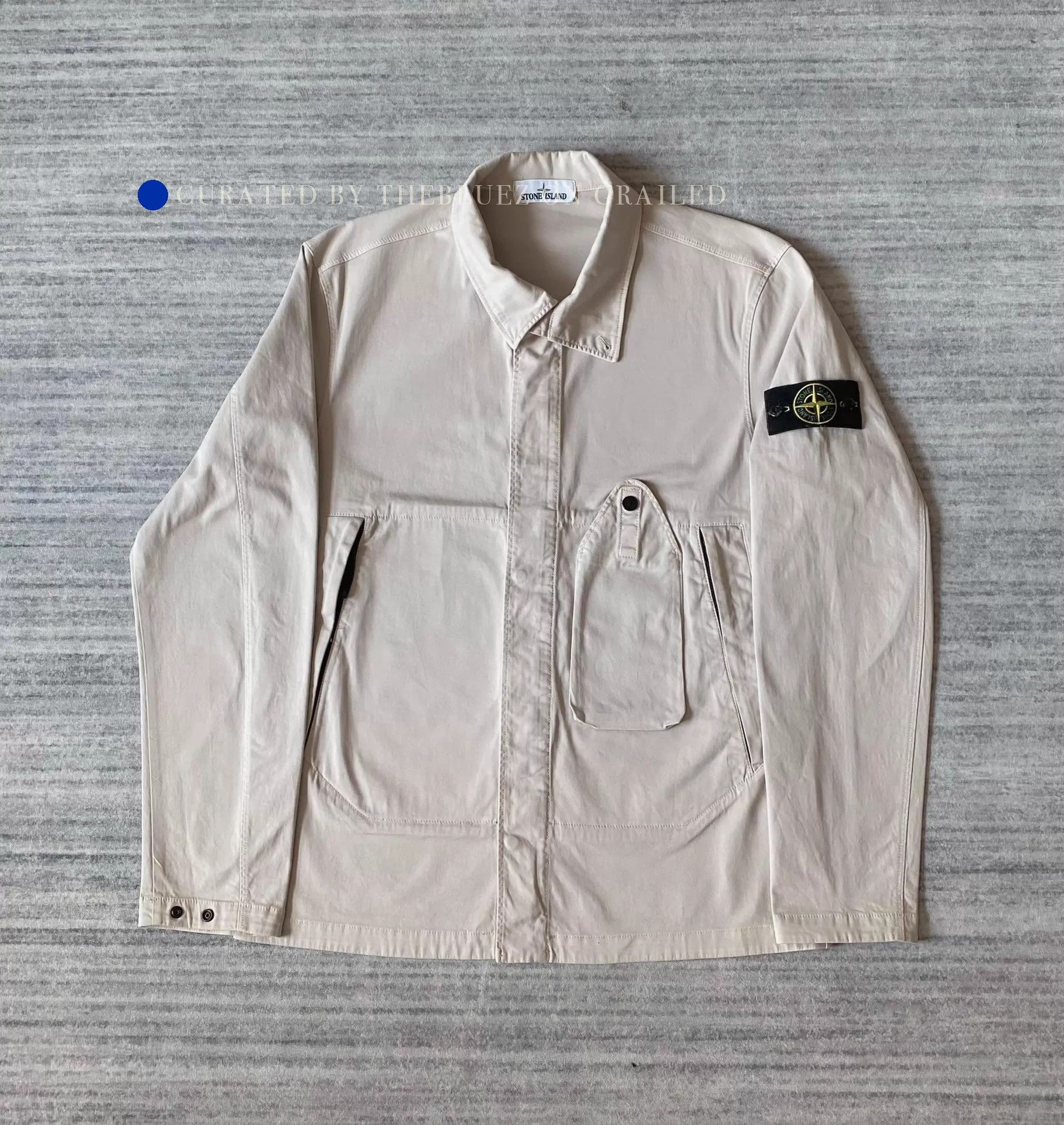 Stone Island Utility Jacket with Flap Pockets in Beige Size US L / EU 52-54 / 3 - 1 Thumbnail