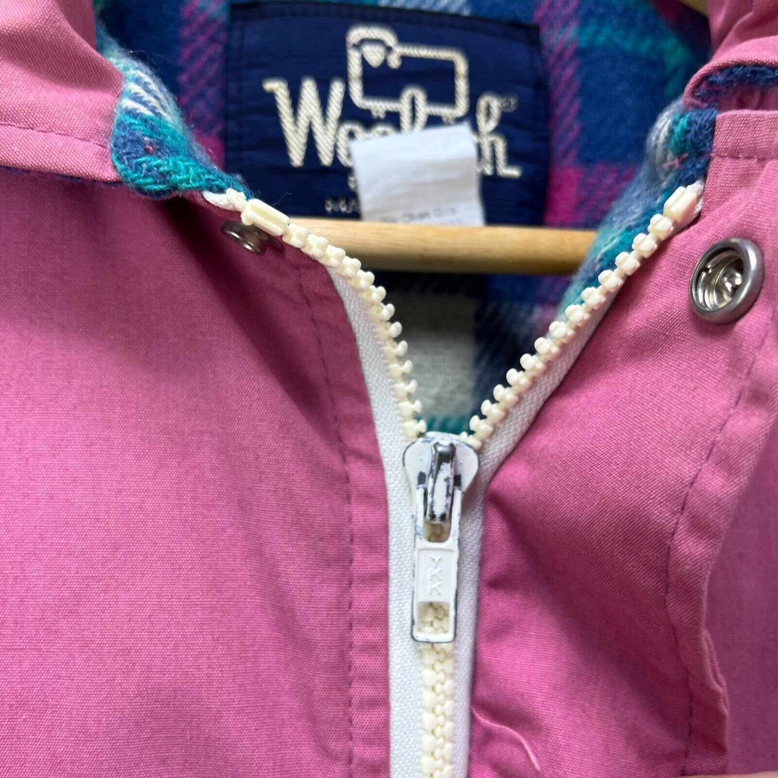 Vintage Vintage 90s Woolrich Plaid Lined USA Pink Jacket Plaid Large Size L / US 10 / IT 46 - 8 Thumbnail