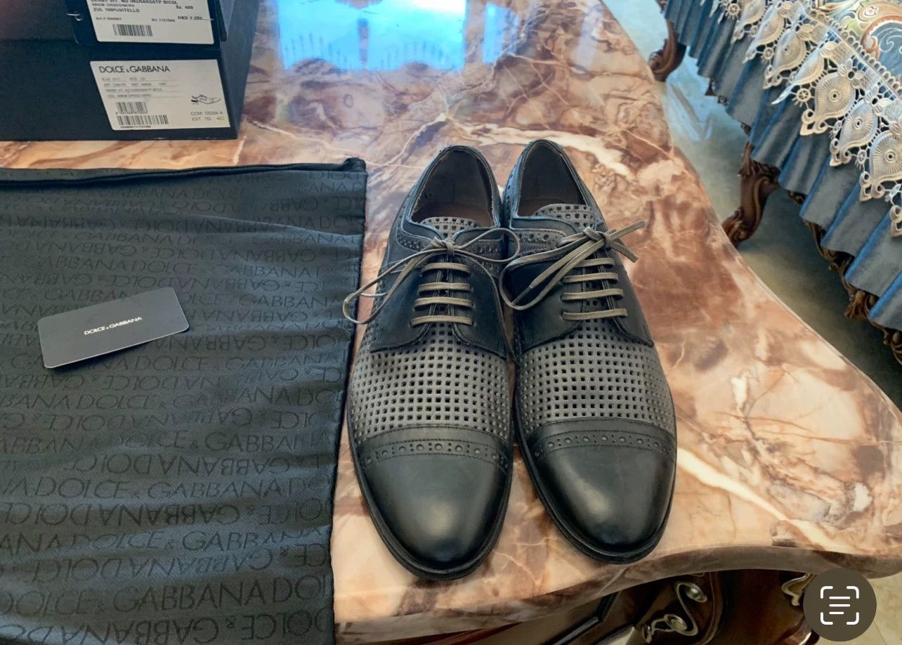 Dolce & Gabbana DG Men US 6 Calfskin Perforated Leather Sole Business Shoes Size US 6 / EU 39 - 4 Thumbnail
