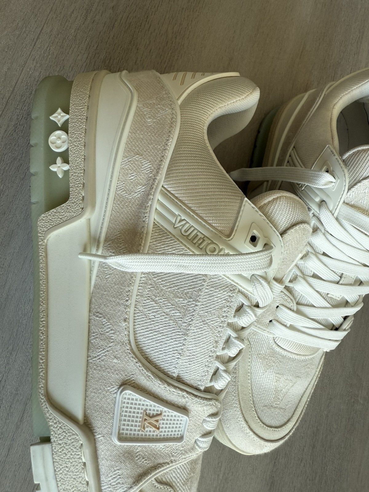 Louis Vuitton LV Trainers Denim Monogram size LV8.5 Size US 8.5 / EU 41-42 - 4 Thumbnail
