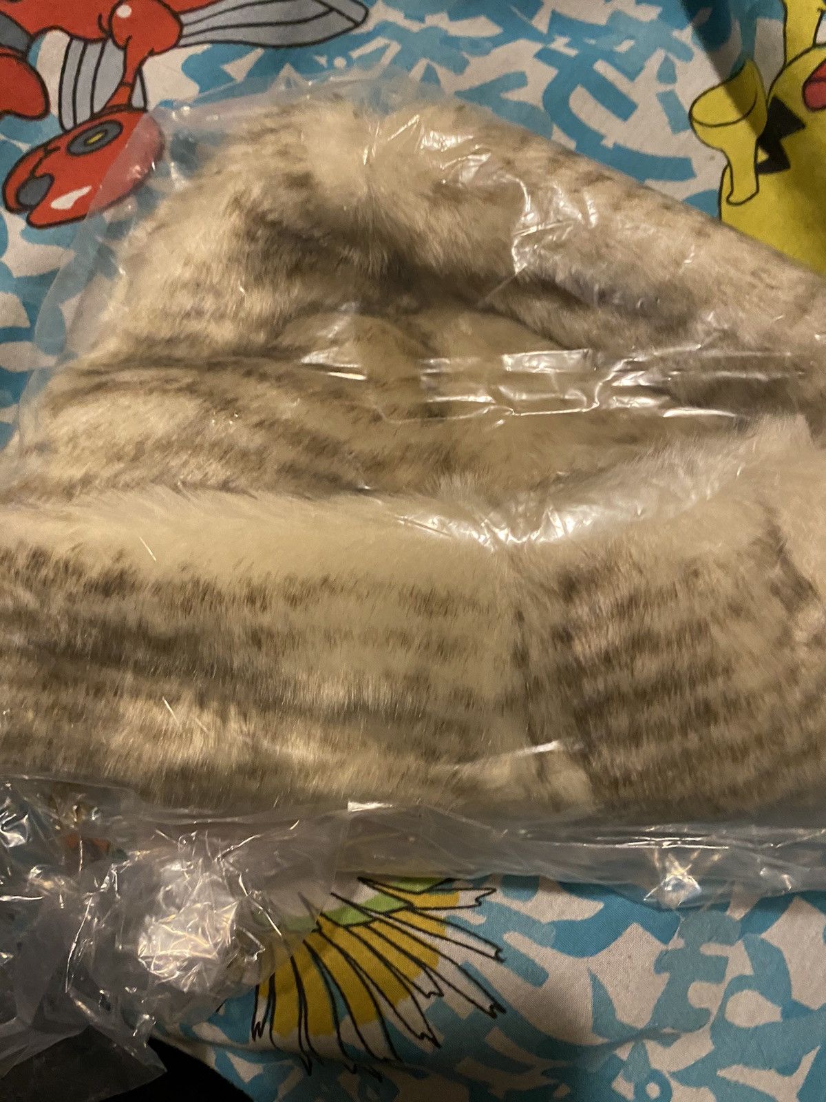 Palace Palace Teddy Beanie Ecru L/XL Size ONE SIZE - 5 Thumbnail