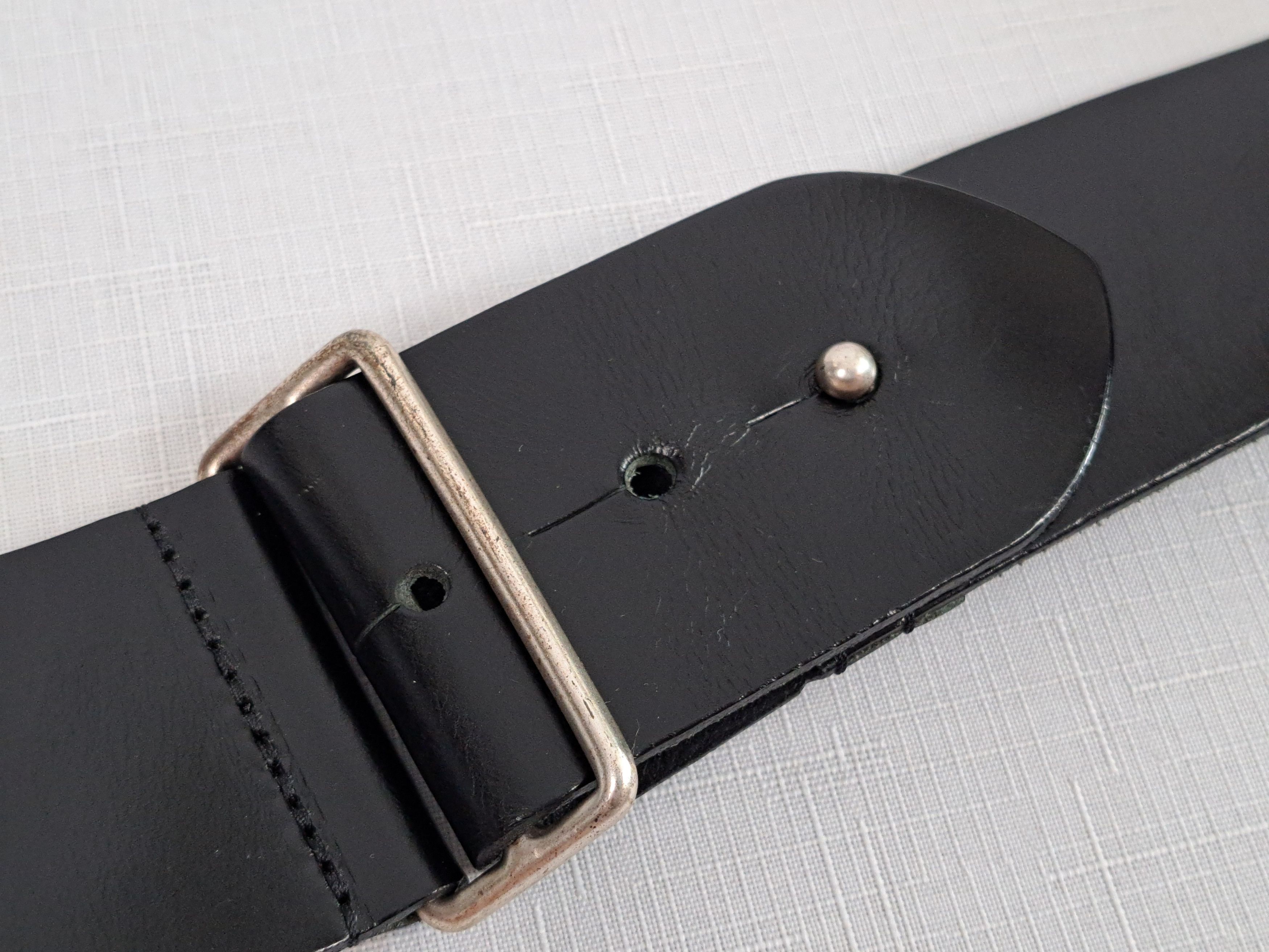 Burberry Burberry London leather belt. Made in England Size ONE SIZE - 9 Thumbnail