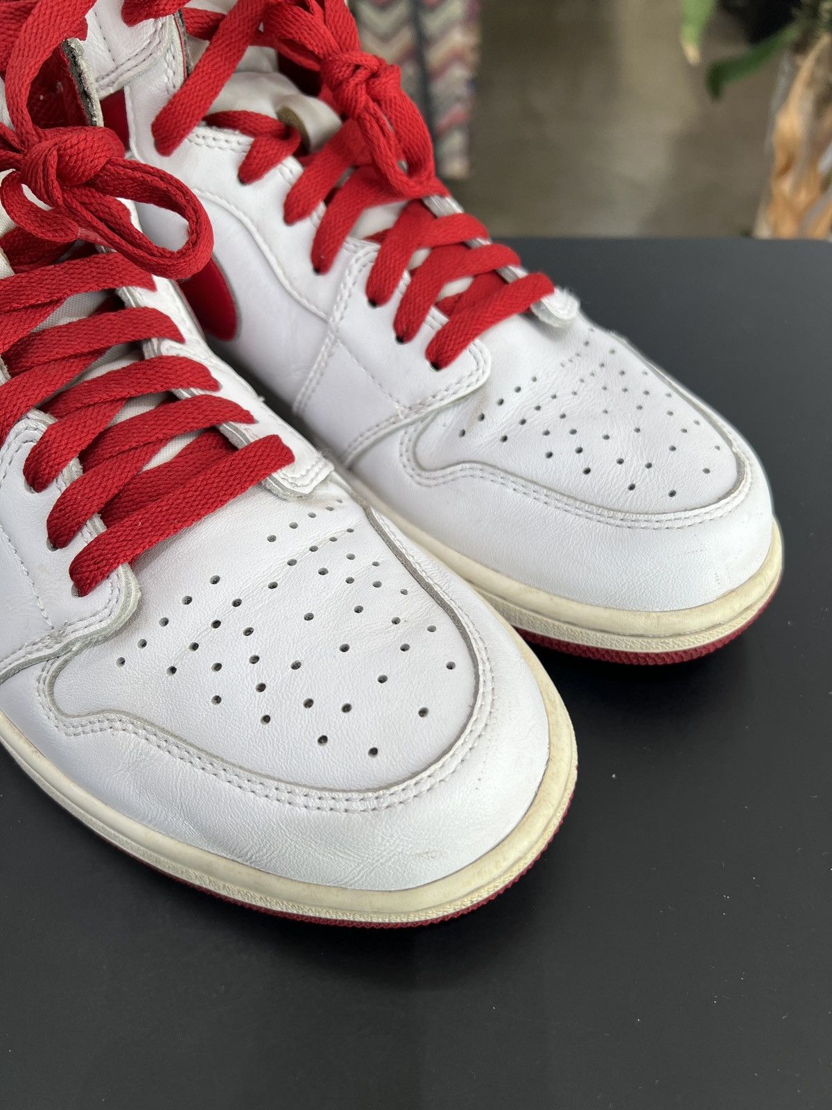 Jordan Brand Air Jordan 1 Metallic Red Sz. 10 (2017) Size US 10 / EU 43 - 7 Thumbnail