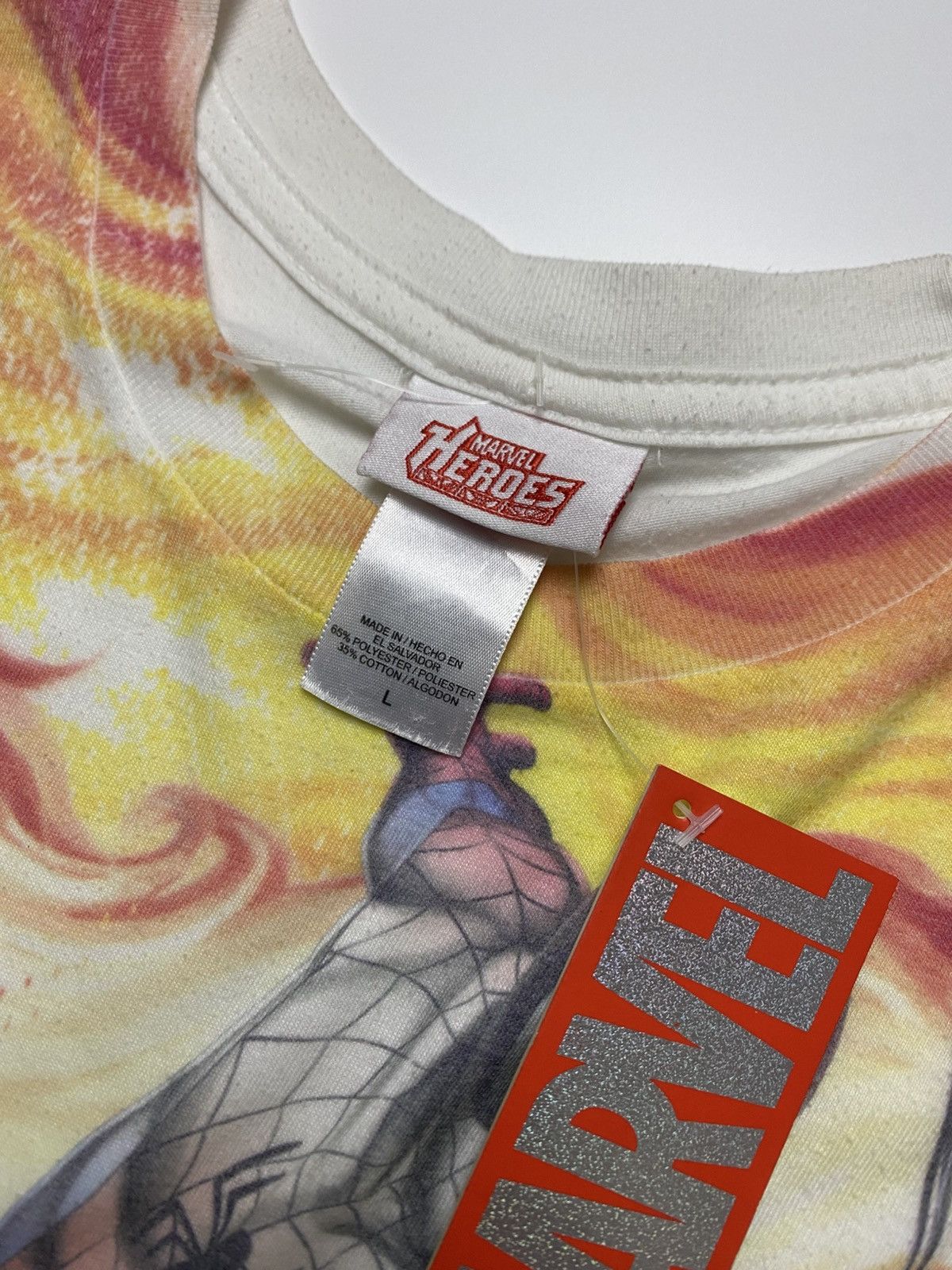 Marvel Comics Vintage y2k marvel Full print Deadstock tee Size US L / EU 52-54 / 3 - 4 Thumbnail