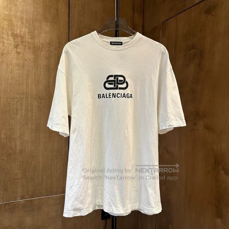 Balenciaga Balenciaga White lock logo short-sleeved shirt Size US XS / EU 42 / 0 - 1 Thumbnail
