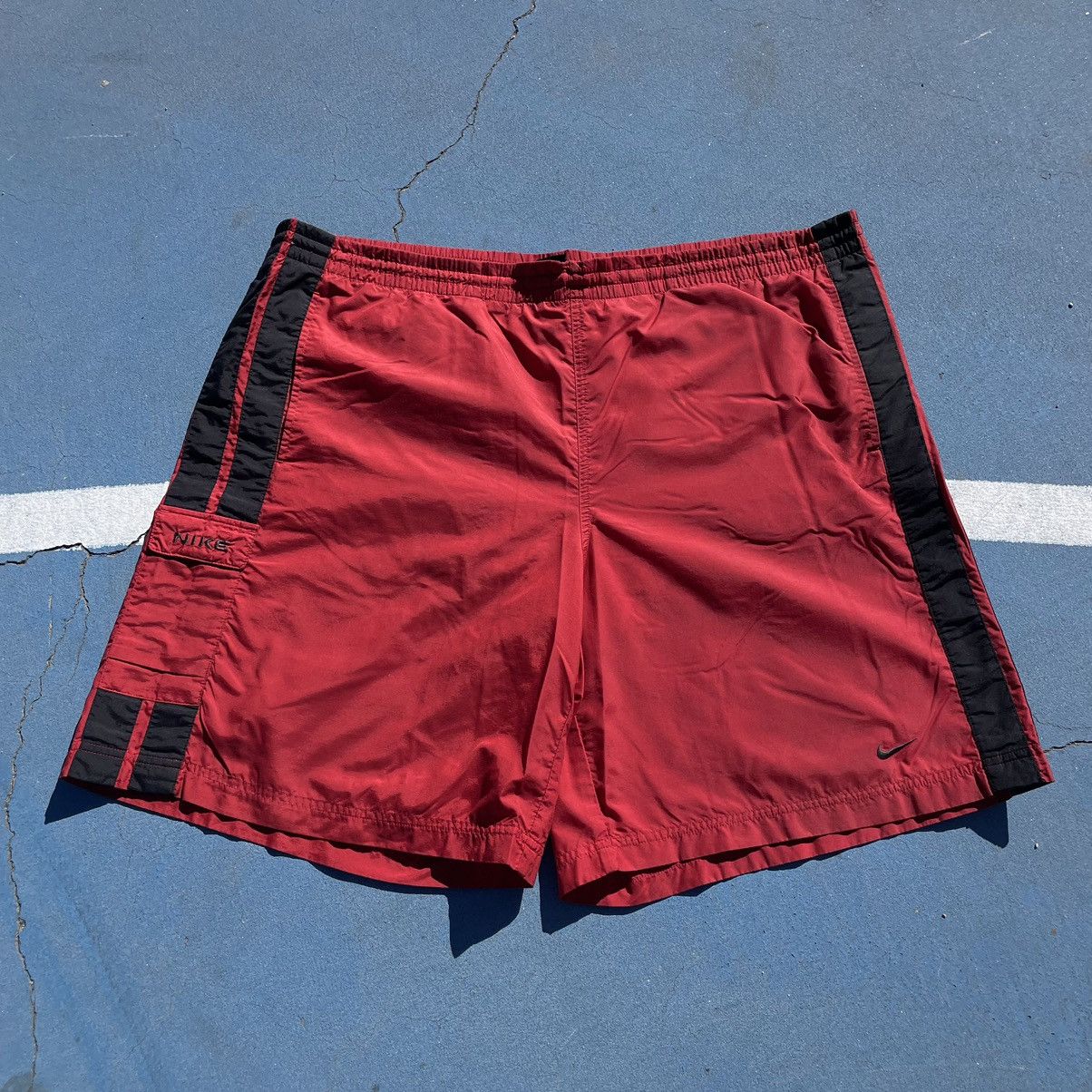Nike Retro Nike Red Shorts\Swim trunks Size US 42 / EU 58 - 2 Thumbnail