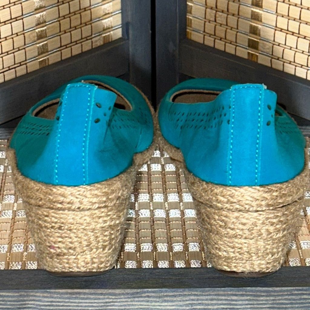 Coldwater Creek Walk With Me by Coldwater Creek Turquoise Espadrilles Wedges Size US 8.5 / IT 38.5 - 3 Thumbnail