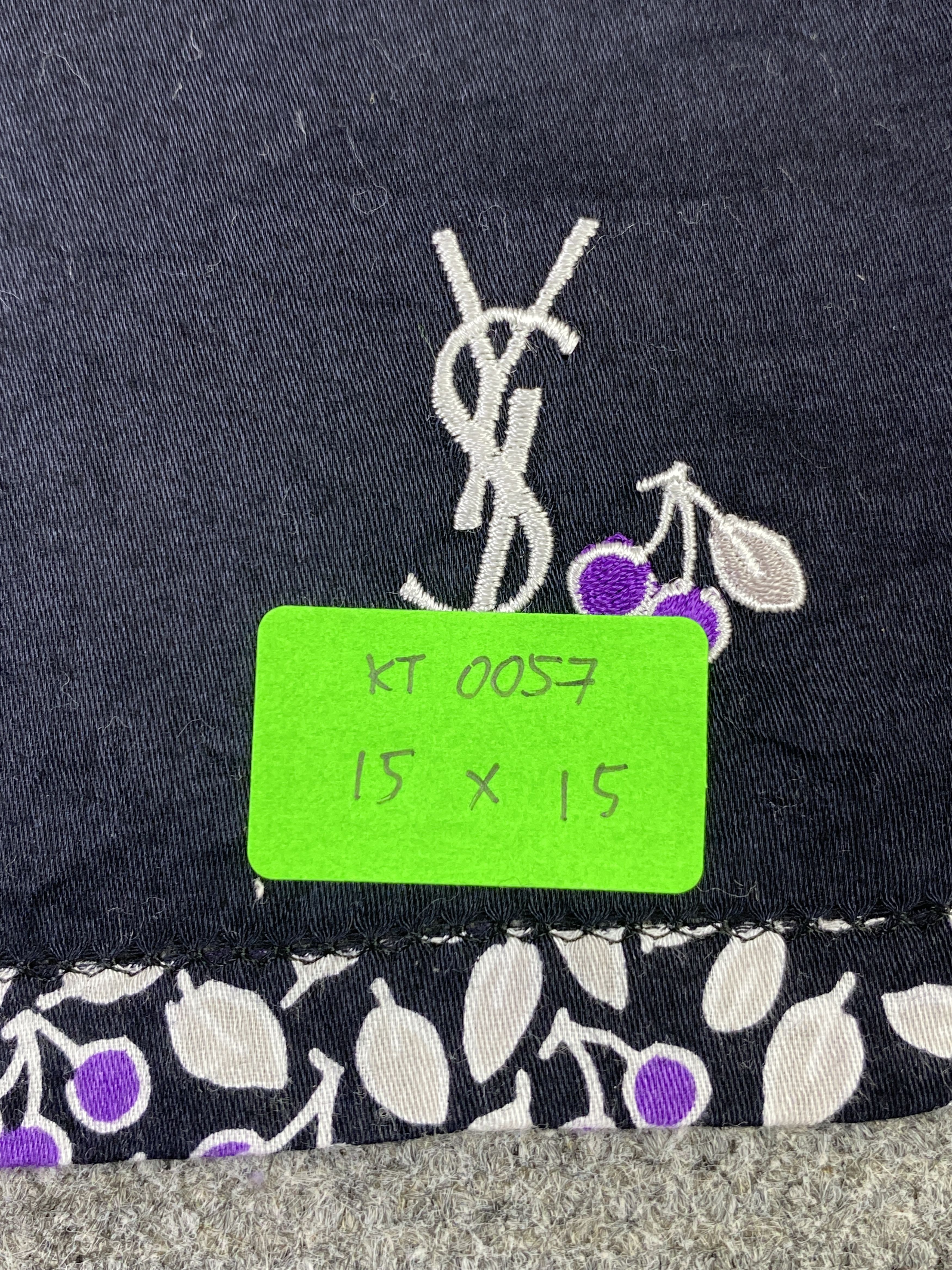 Yves Saint Laurent Yves Saint Laurent Handkerchief / Neckerchief KT0057 Size ONE SIZE - 8 Thumbnail