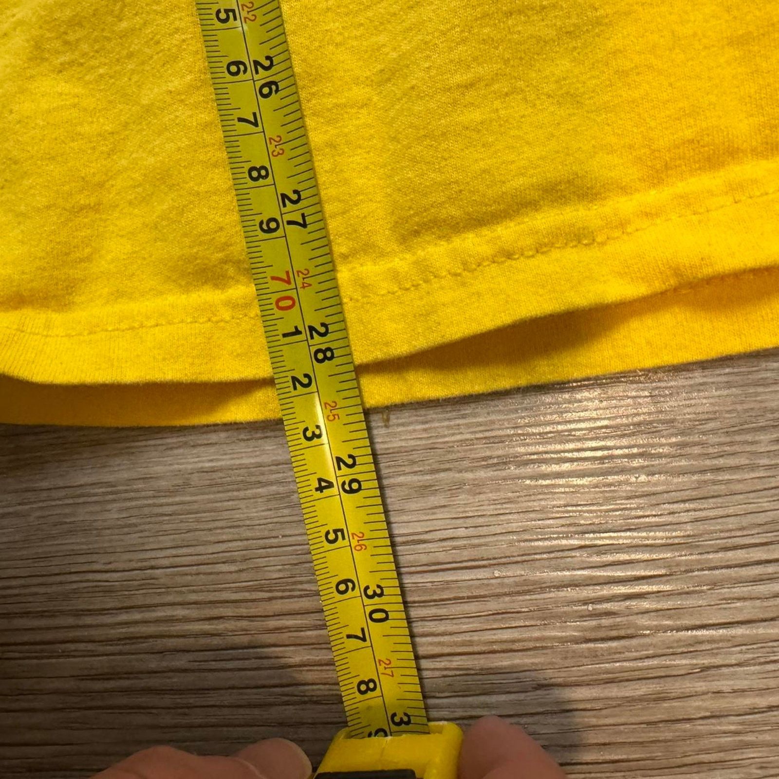 Nike Vintage yellow nike swoosh oversized shirt XL Size US XL / EU 56 / 4 - 7 Thumbnail
