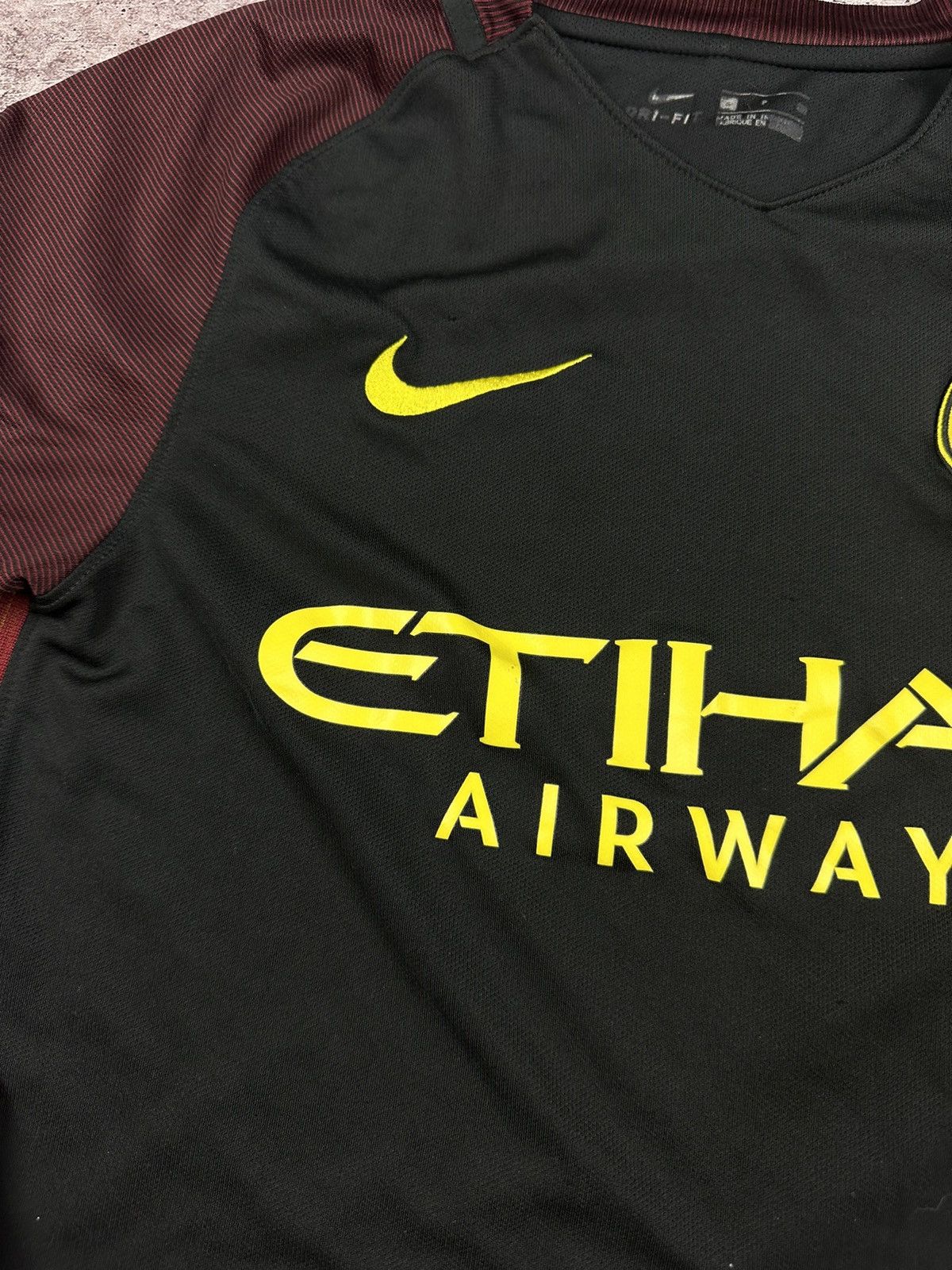 Nike 2016/17 Nike Manchester City Away Black Soccer Jersey Size US S / EU 44-46 / 1 - 7 Thumbnail