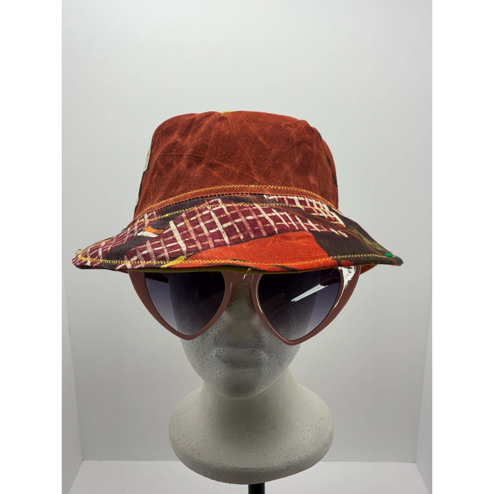 Other Waxed Cotton Bucket Hat Medium | Upcycled Painted Fabric Size ONE SIZE - 2 Thumbnail