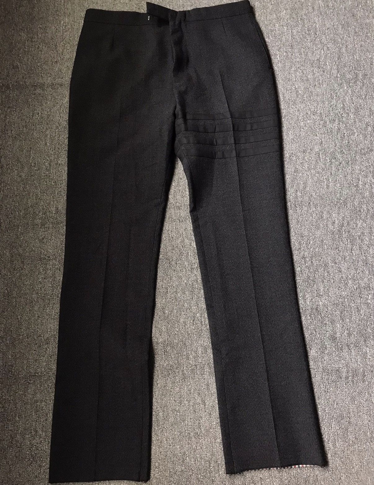 Thom Browne Thom Browne Casual Trousers ~ Size US 33 - 1 Thumbnail