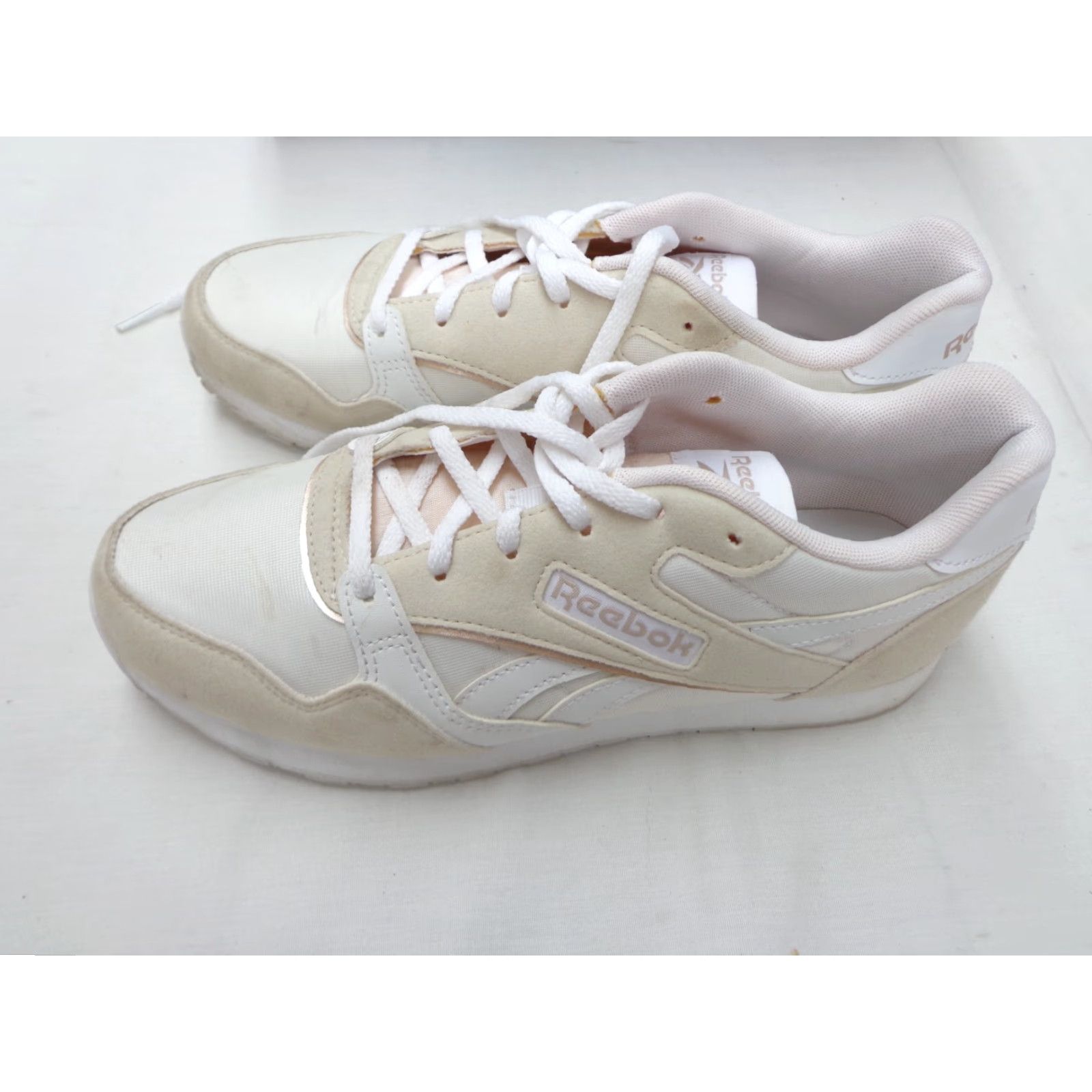 Reebok Pre-Owned Reebok Ultraflash Women Sneaker Size 9 Ivory/Cream Running Lace Up Shoes Size US 9 / IT 39 - 4 Thumbnail