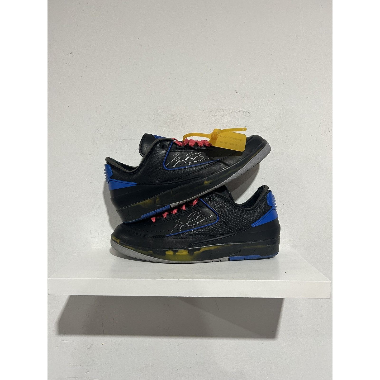 JORDAN 2 RETRO OFF-WHITE BLACK BLUE SIZE 11 PREOWNED