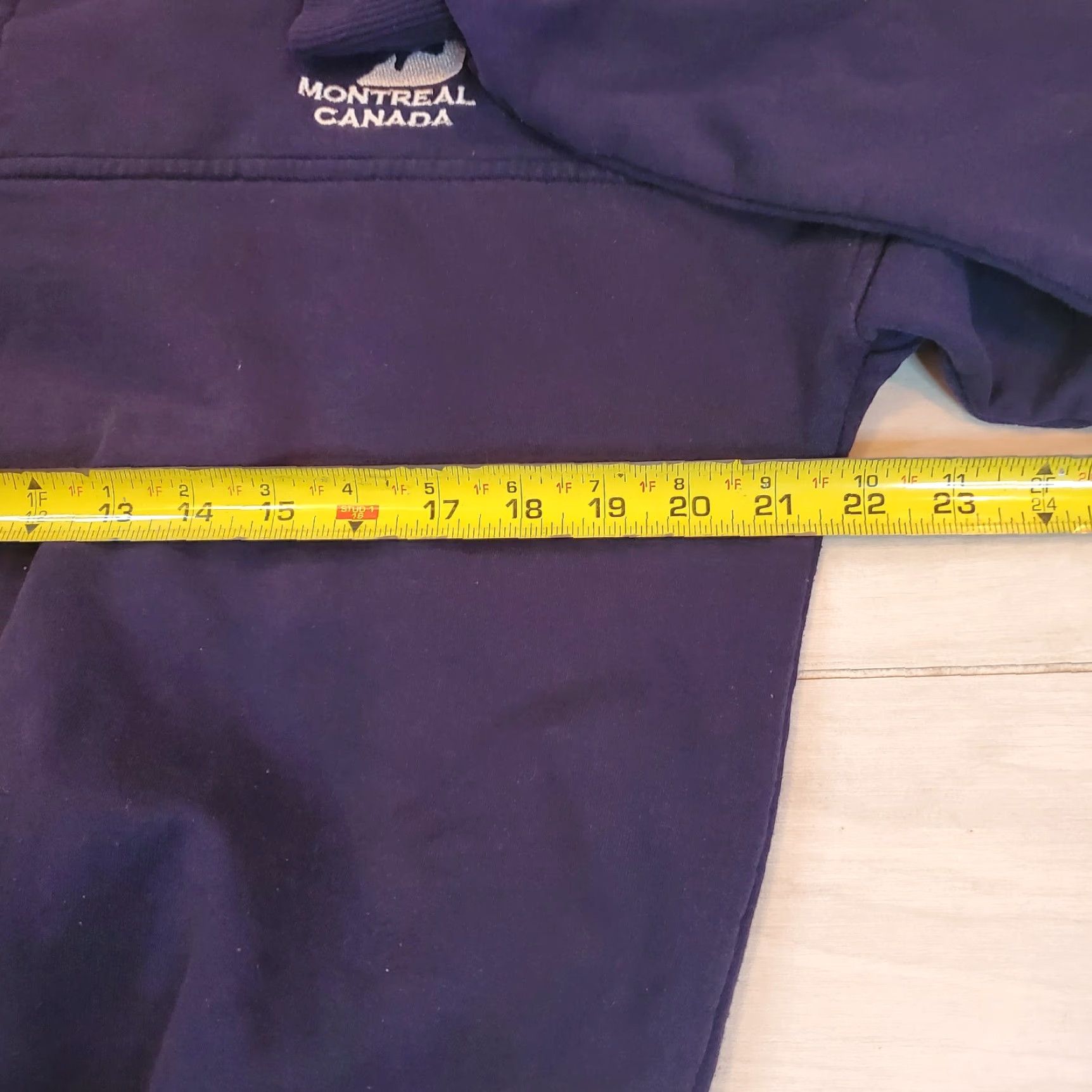 Vintage VINTAGE Montreal Canada Sweatshirt Small Mens Blue Long Sleeve 90s Henley Size US S / EU 44-46 / 1 - 6 Thumbnail