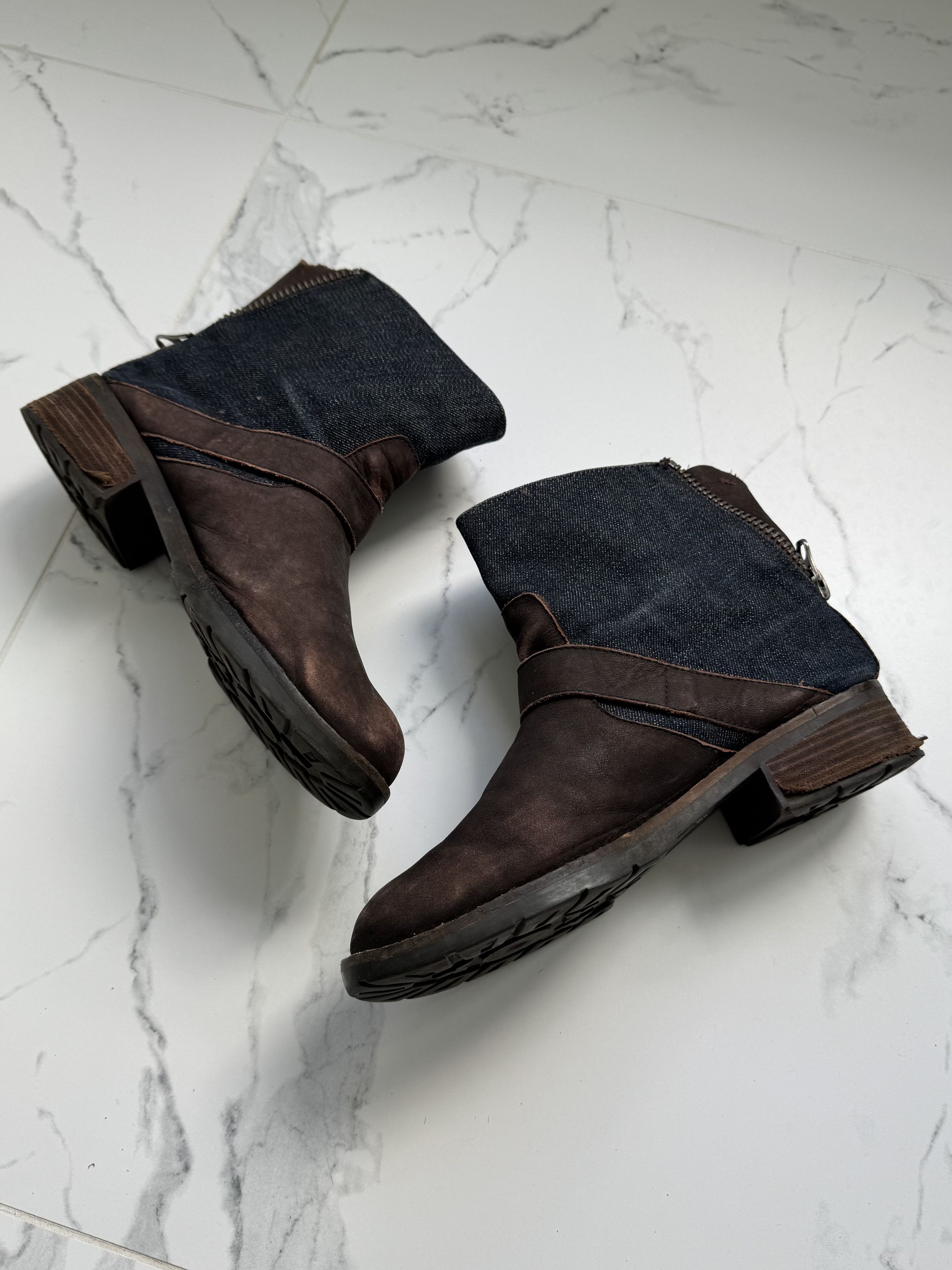 Calvin Klein Vintage Calvin Klein Jeans Leather Denim Ankle Boots Buckle Size US 8 / IT 38 - 4 Thumbnail