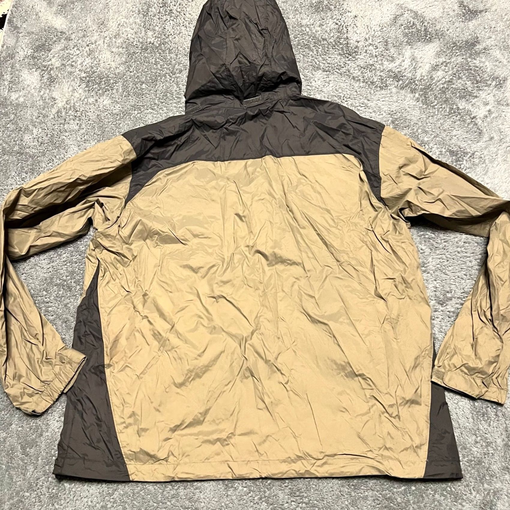 Rains Columbia Jacket Mens XL Nylon Rain Coat Tan Brown Windbreaker Jacket Mens XL Brown Nylon Coat Size US XL / EU 56 / 4 - 3 Thumbnail