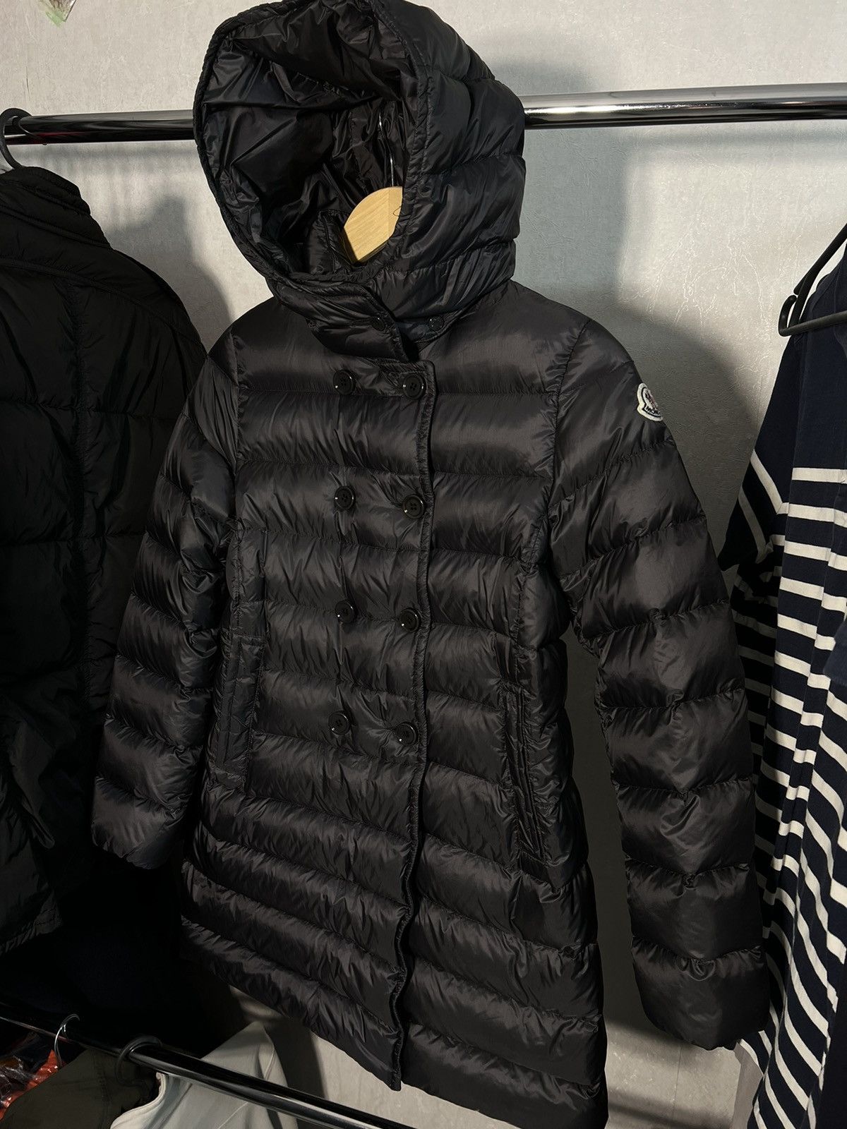image of Moncler Saran Parka Puffer Jacket in Grey, Women's (Size Small)