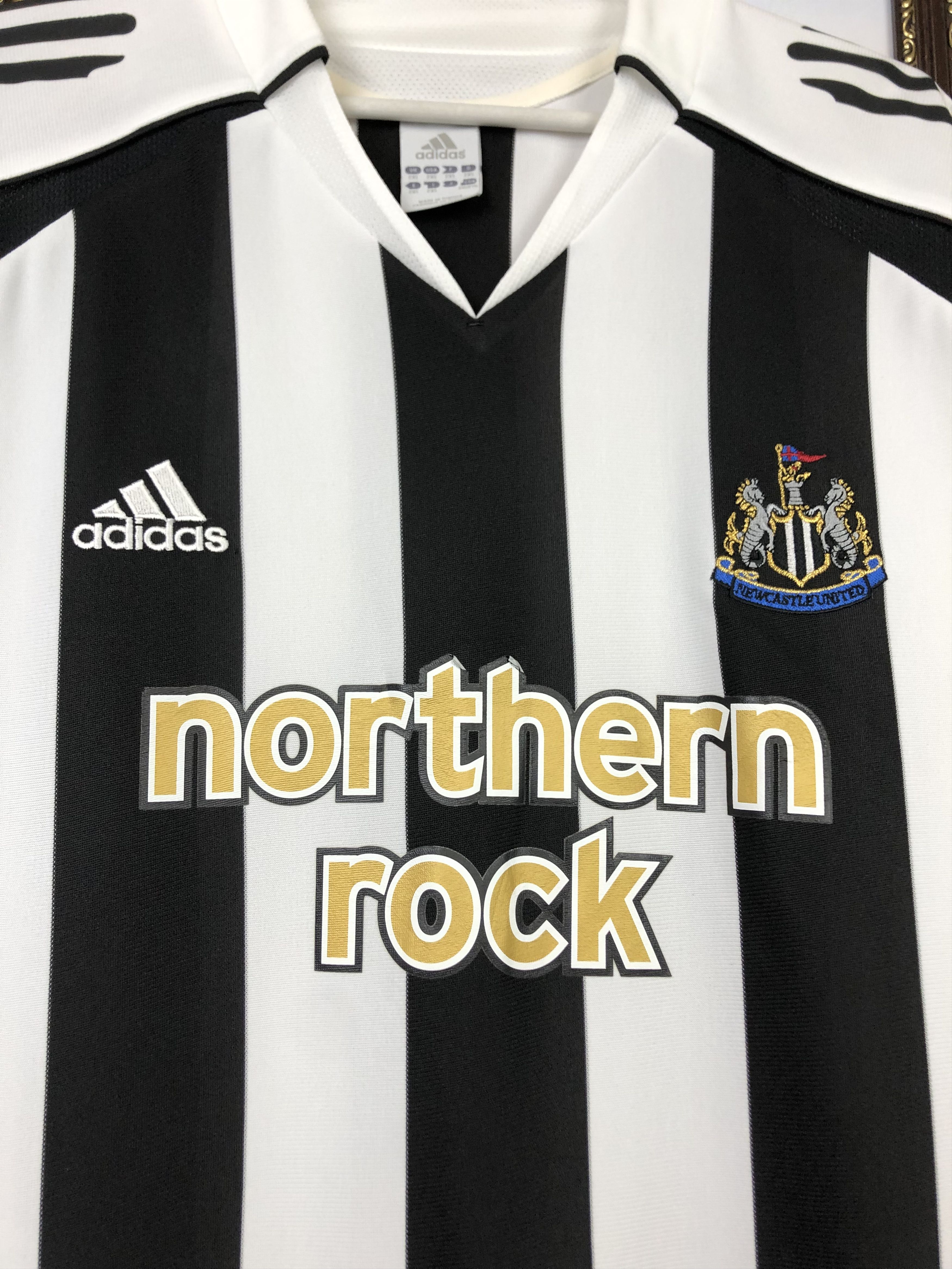 Adidas Newcastle Home football shirt 2005 Soccer Adidas Jersey Size US XXL / EU 58 / 5 - 3 Thumbnail