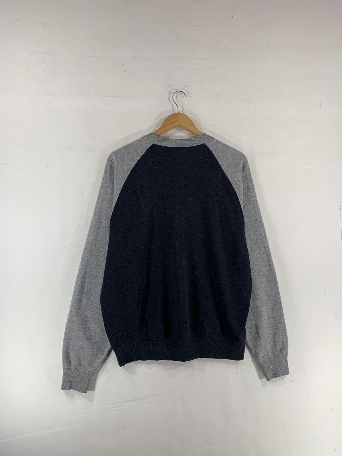 Uniqlo × Vintage Uniqlo Sweatshirt Size US L / EU 52-54 / 3 - 2 Thumbnail