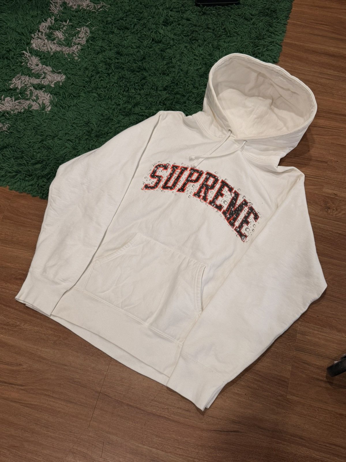 Supreme Supreme Water Arc Logo Hoodie - Medium Size US M / EU 48-50 / 2 - 2 Thumbnail