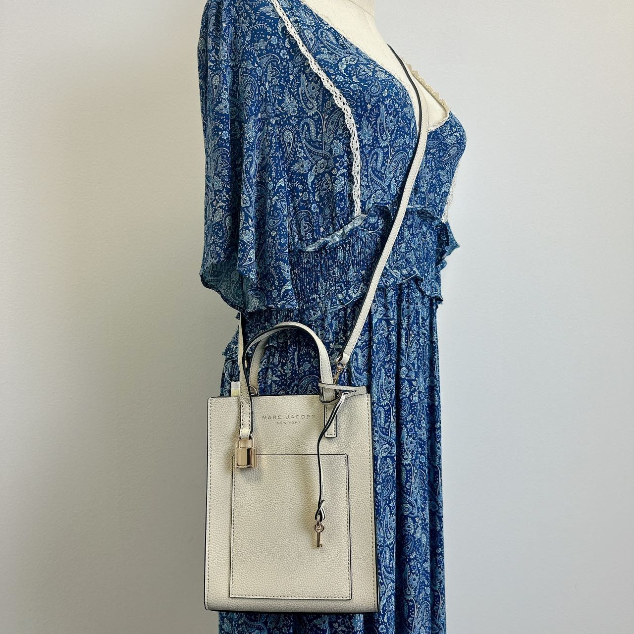 Marc Jacobs Marc Jacobs Women's Natural Micro N/S Leather Tote Size ONE SIZE - 1 Thumbnail