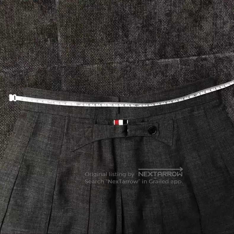 Thom Browne Thom Browne Pleated Skirt with Colorful Striped Bottom Edg Size 25" / US 0 / IT 36 - 6 Thumbnail