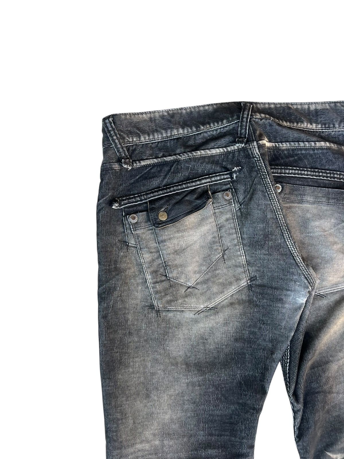 Vintage Rattle Trap Japan Distress Fade Stretch Corduroy Flare Jeans Size US 32 / EU 48 - 16 Thumbnail