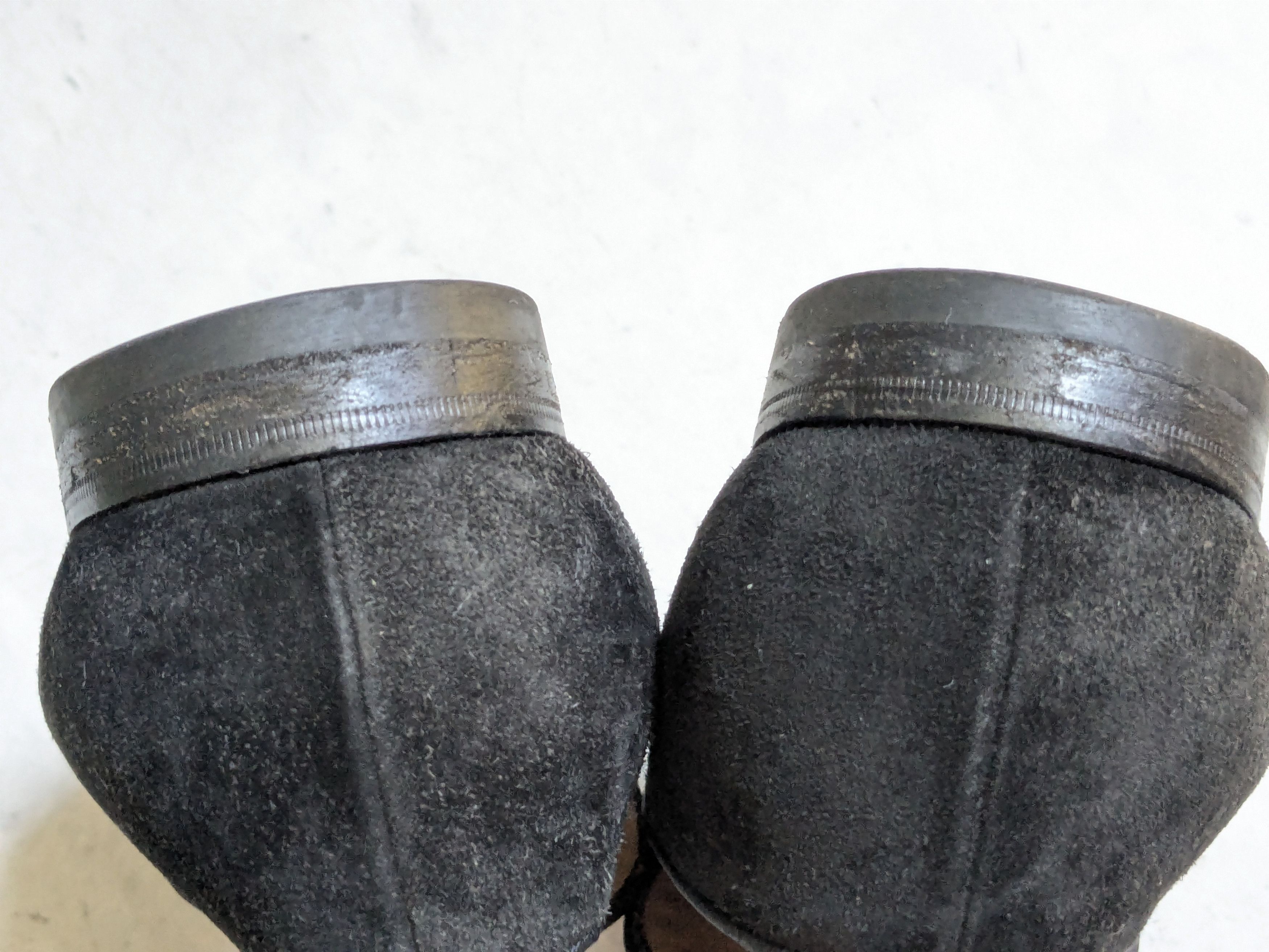 Christian Louboutin Christian Louboutin Spike Loafers Black Suede 9 42 Size US 9 / EU 42 - 11 Thumbnail