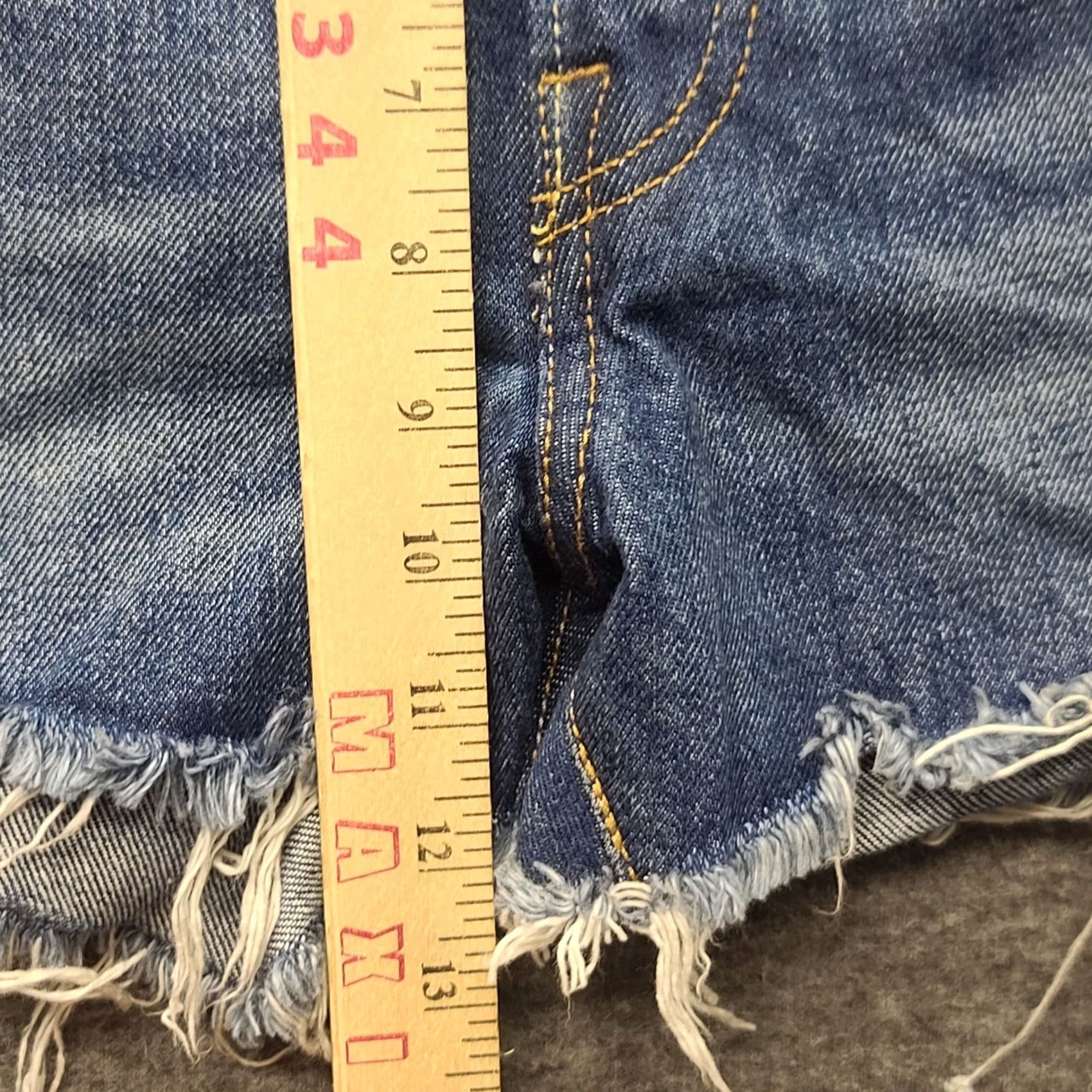 Levi's VINTAGE Levi's 501 XX Cut Off Shorts Womens 29 Regular High Rise Daisy Dukes Booty Denim Blue 90s Womens Size 29" - 5 Thumbnail