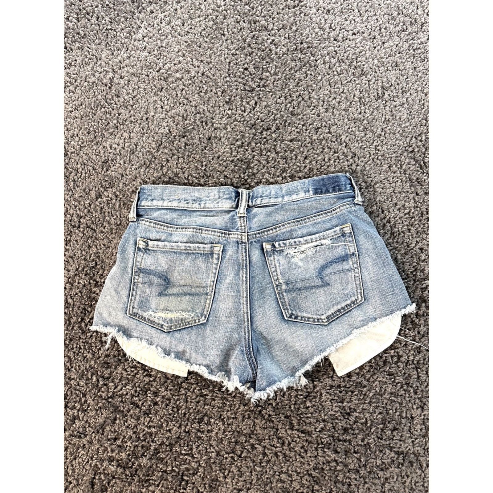 American Eagle Outfitters American Eagle Outfitters Shorts Women's Size 28 Blue Denim Mid Rise Frayed Button Fly Cut-Off Festival 28W Womens Size 28" / US 6 / IT 42 - 6 Thumbnail