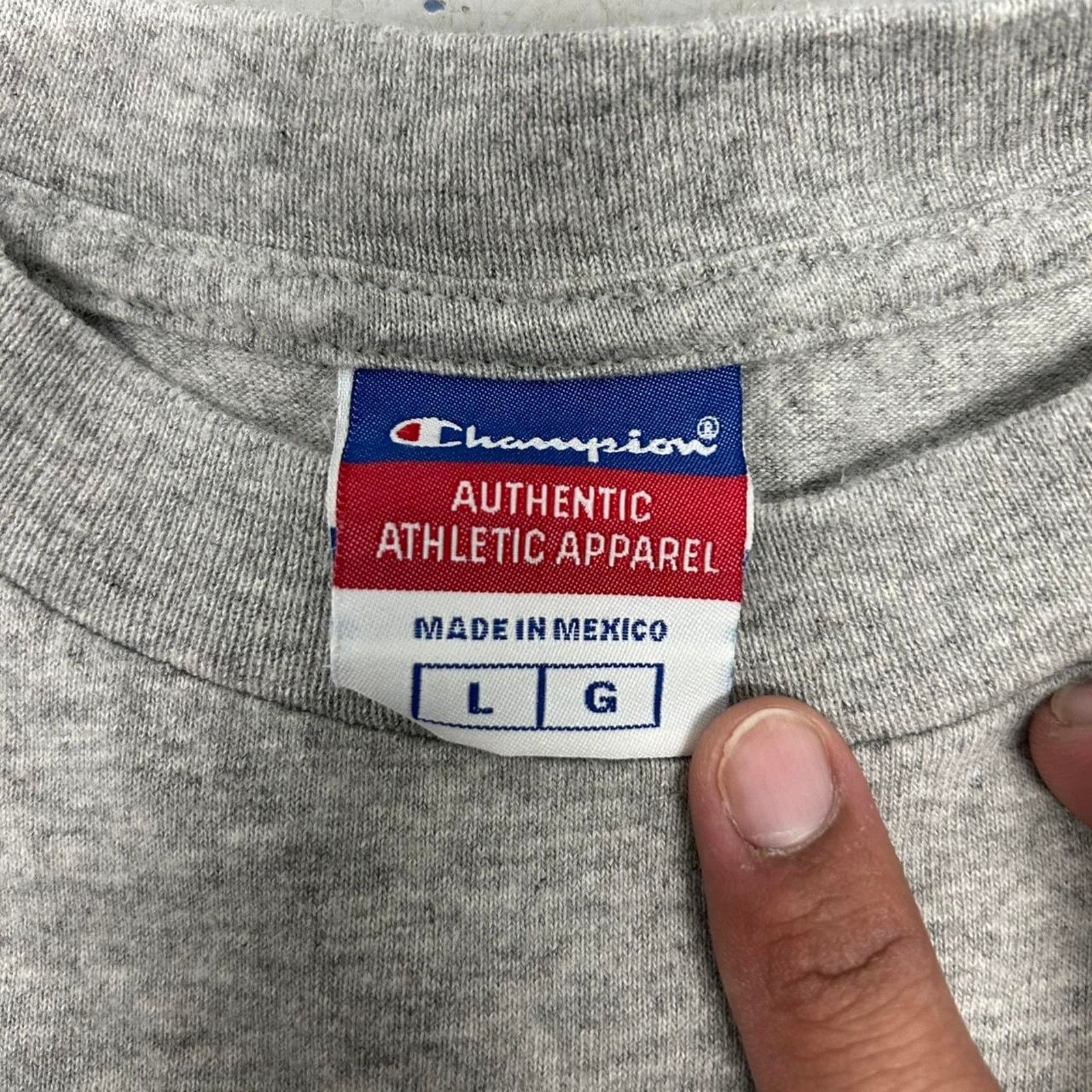 Champion VTG/Y2K Grey and purple Chicago Enforcers football tee Size US L / EU 52-54 / 3 - 3 Thumbnail