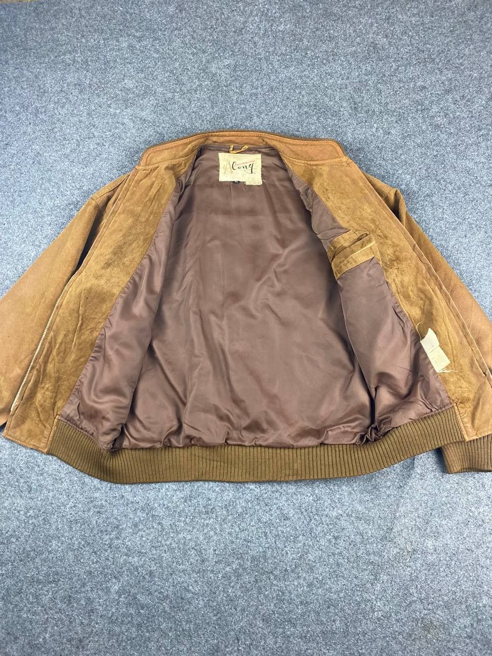 Japanese Brand vintage japanese brand velvet jacket nice design Size US M / EU 48-50 / 2 - 7 Thumbnail