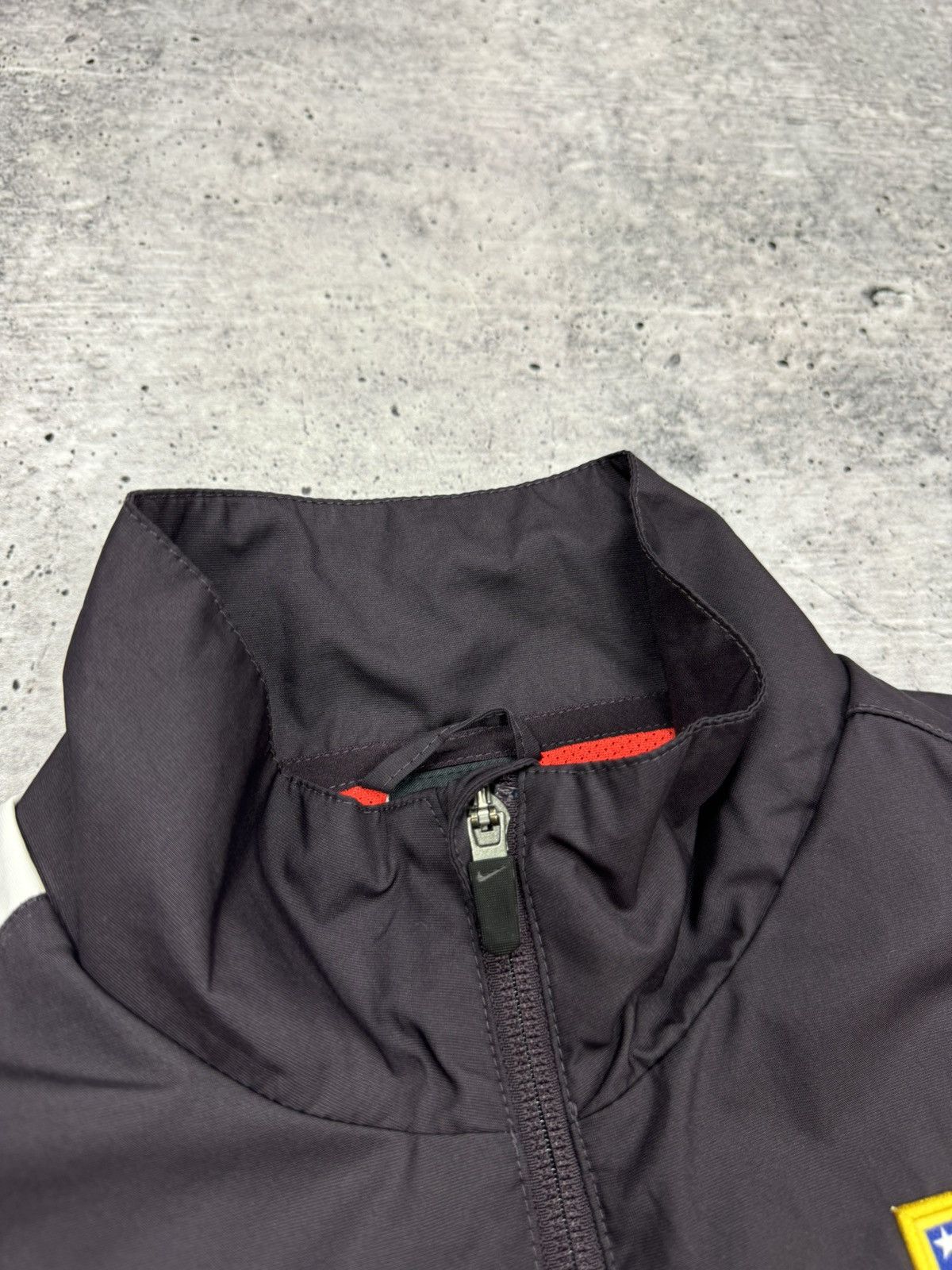 Nike × Vintage Vintage Nike Athletico Madrid Y2K Nylon Soccer Bomber Jacket Size US S / EU 44-46 / 1 - 9 Thumbnail
