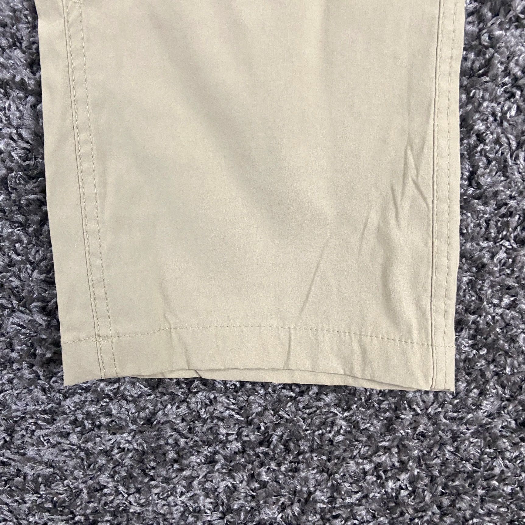 Vintage UB Tech Pants Men’s 36x29 Beige Chino Regular Inseam 29 Mens Size US 36 / EU 52 - 2 Thumbnail