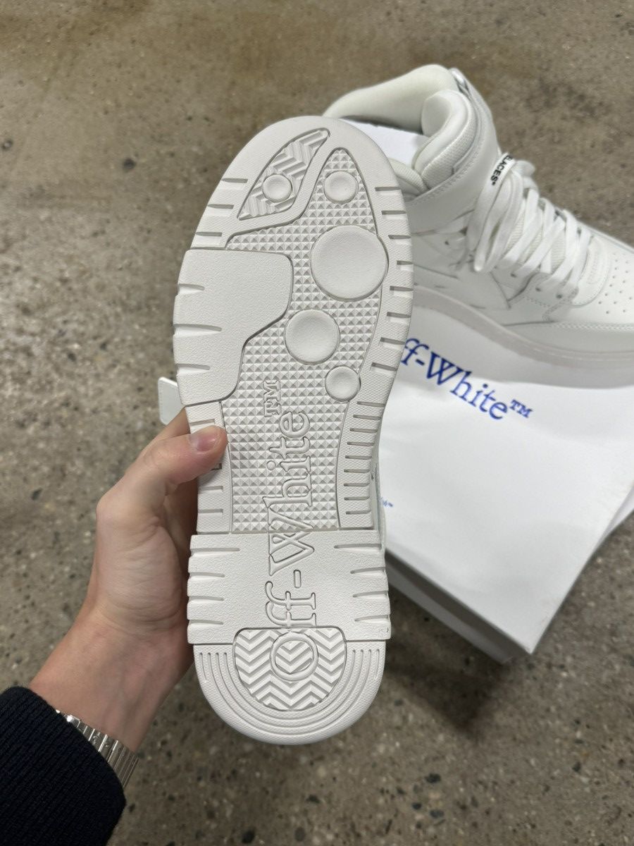 Off-White Off-White Out of Office Mid Top Leather Sneaker NEW 800$ Size US 7.5 / EU 40-41 - 6 Thumbnail