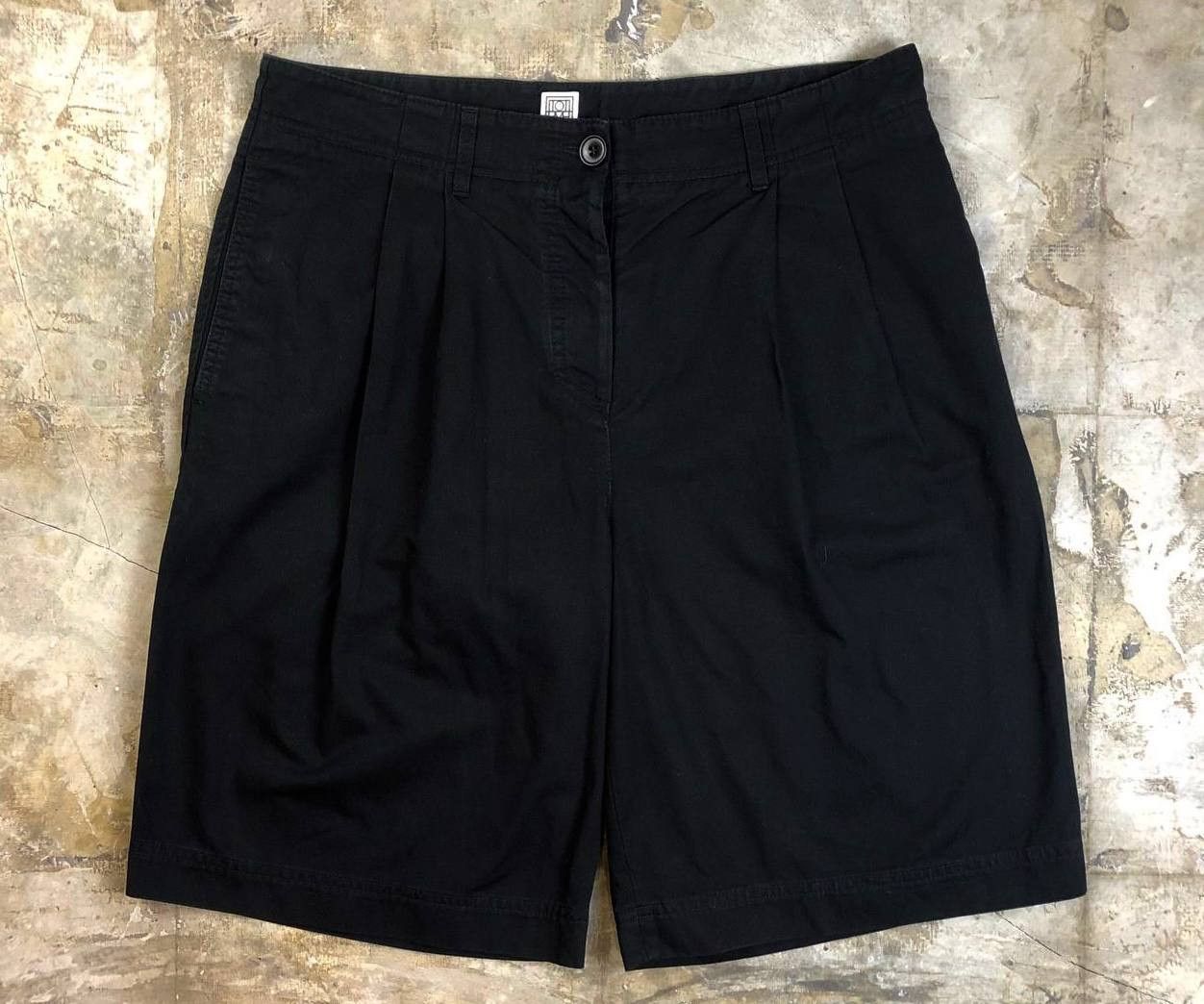 Toteme Toteme - Twill Chino Shorts Size 34" / US 12 / IT 48 - 1 Thumbnail