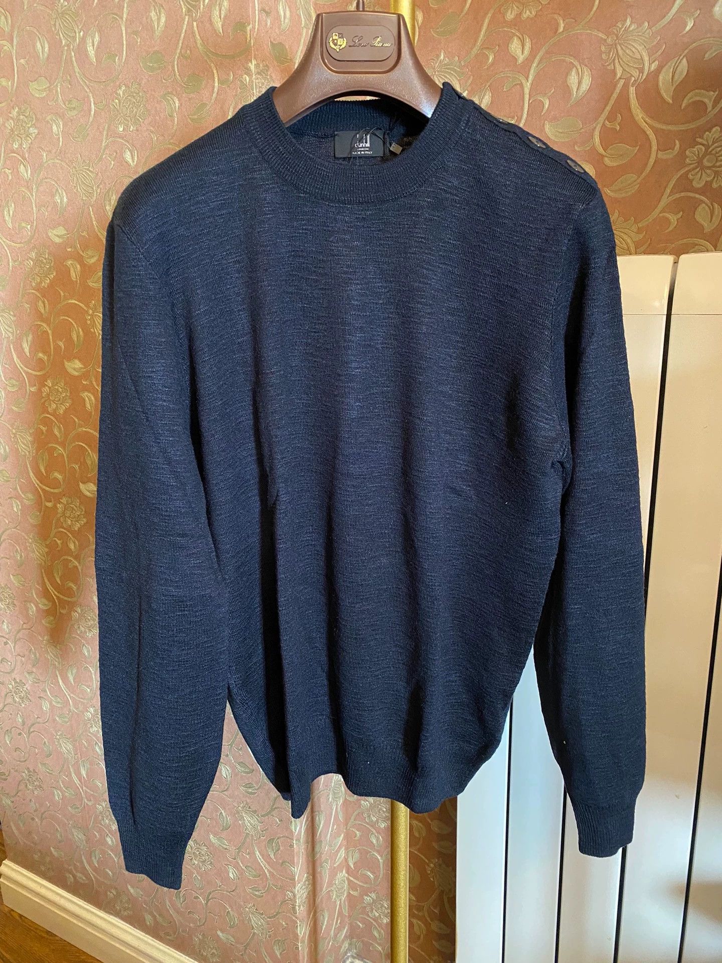 Alfred Dunhill Dunhill 100% Silk Italian Made Sweater MOP Buttons Size US M / EU 48-50 / 2 - 1 Thumbnail