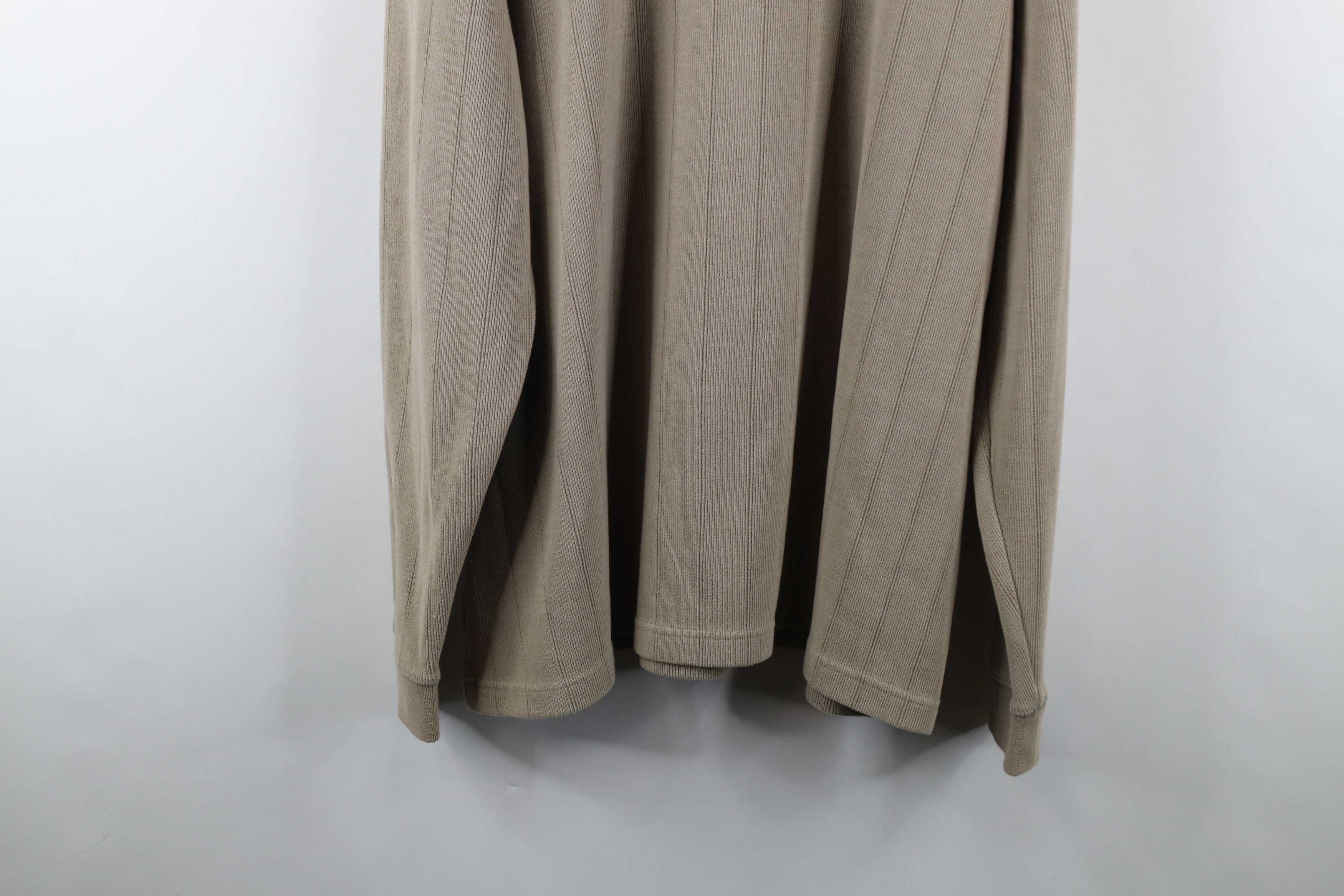 Columbia × Vintage Vintage Columbia Spell Out Ribbed Knit V-Neck Sweater Beige Size US XXL / EU 58 / 5 - 11 Thumbnail