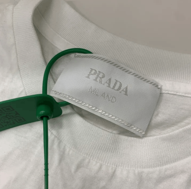 Prada Prada Crew neck short-sleeve T-shirt Size US M / EU 48-50 / 2 - 2 Thumbnail