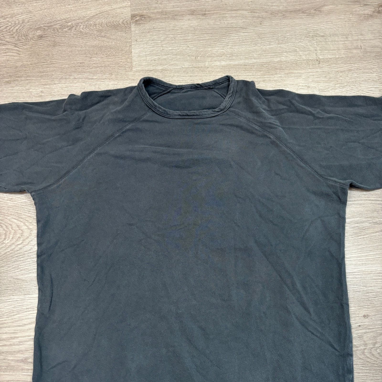 Vuori Vuori Raglan Sleeve Crewneck Pullover Sweater 24x27 Size US L / EU 52-54 / 3 - 2 Thumbnail