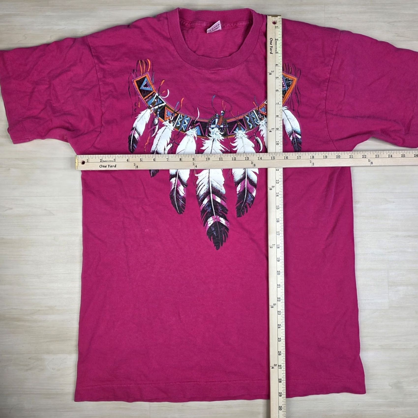 Fruit Of The Loom VINTAGE Fruit Of The Loom Southwest Dream Catcher Feathers Native Shirt L Pink Unisex Adults 90s Size US L / EU 52-54 / 3 - 4 Thumbnail