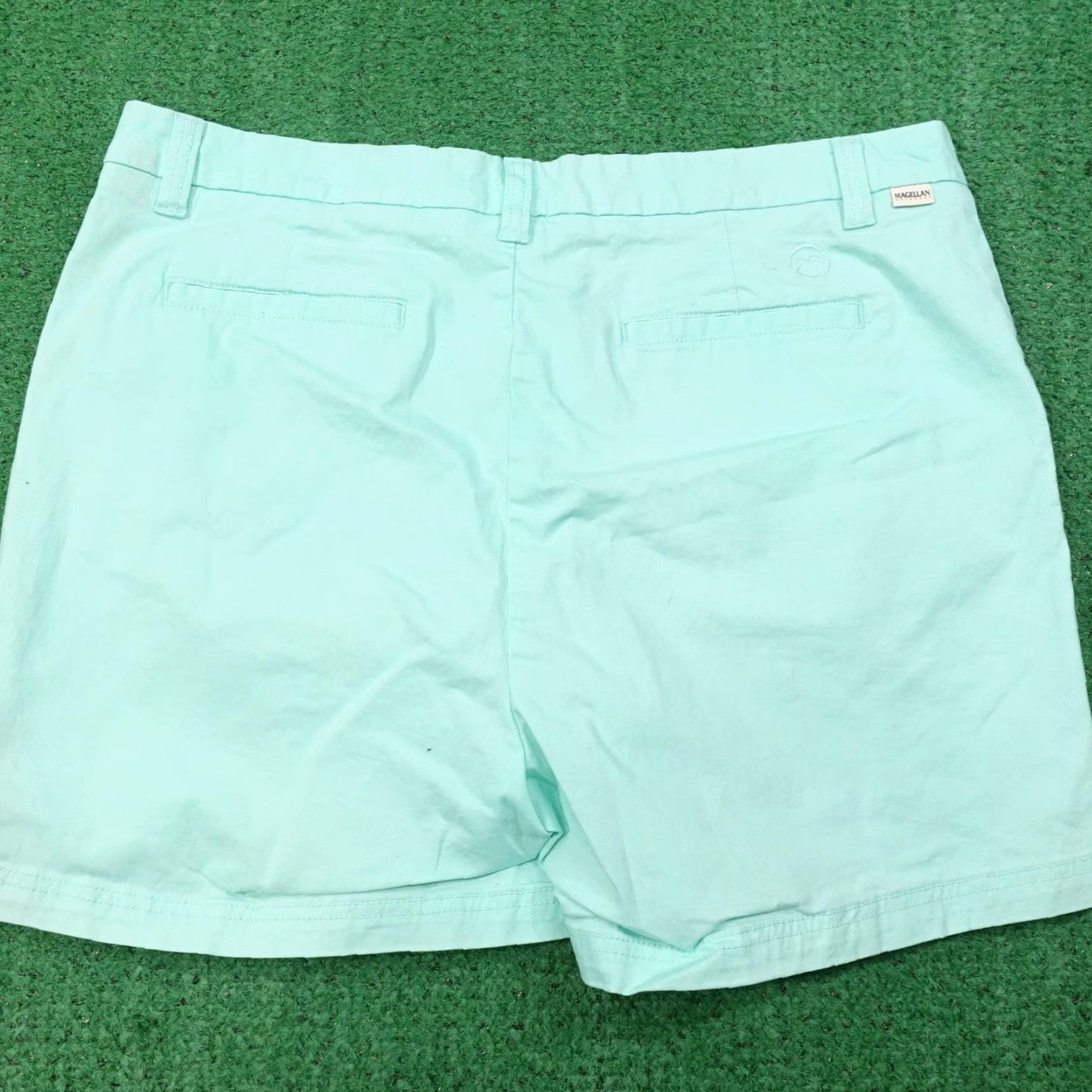 Vintage Magellan Outdoors Shorts Womens 16 Green Chino Stretch Twill Casual 38x4.5 Size 38" / US 16 / IT 52 - 3 Thumbnail