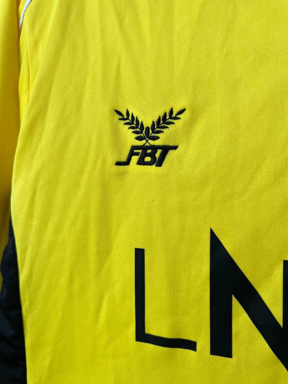 Sports Specialties 2017/18 DONCASTER ROVERS TRAINING SOCCER JERSEY SHIRT FTB S Size US S / EU 44-46 / 1 - 6 Thumbnail