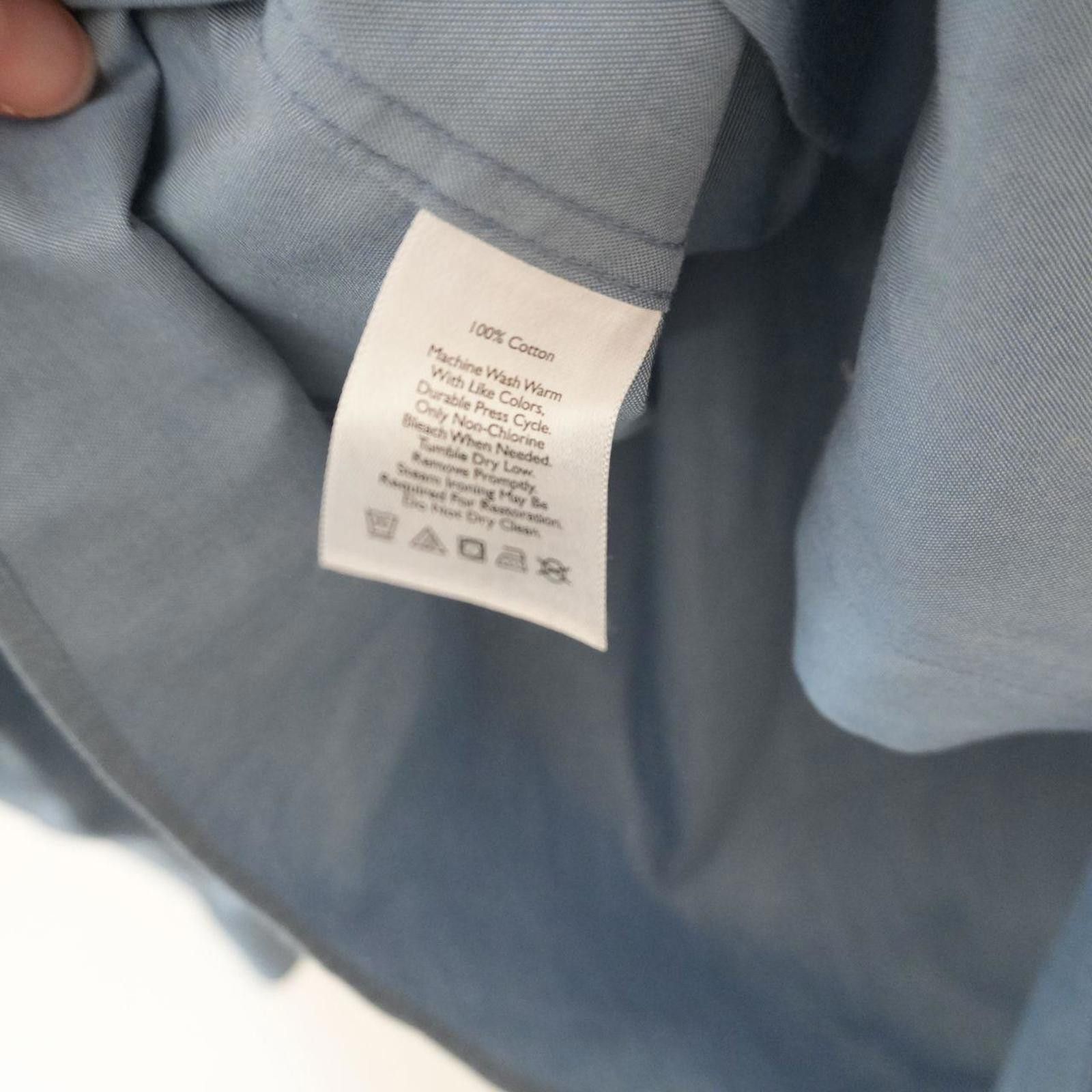 Eddie Bauer Eddie Bauer Shirt Men's L Blue Wrinkle Resistant Relaxed Fit Size US L / EU 52-54 / 3 - 4 Thumbnail