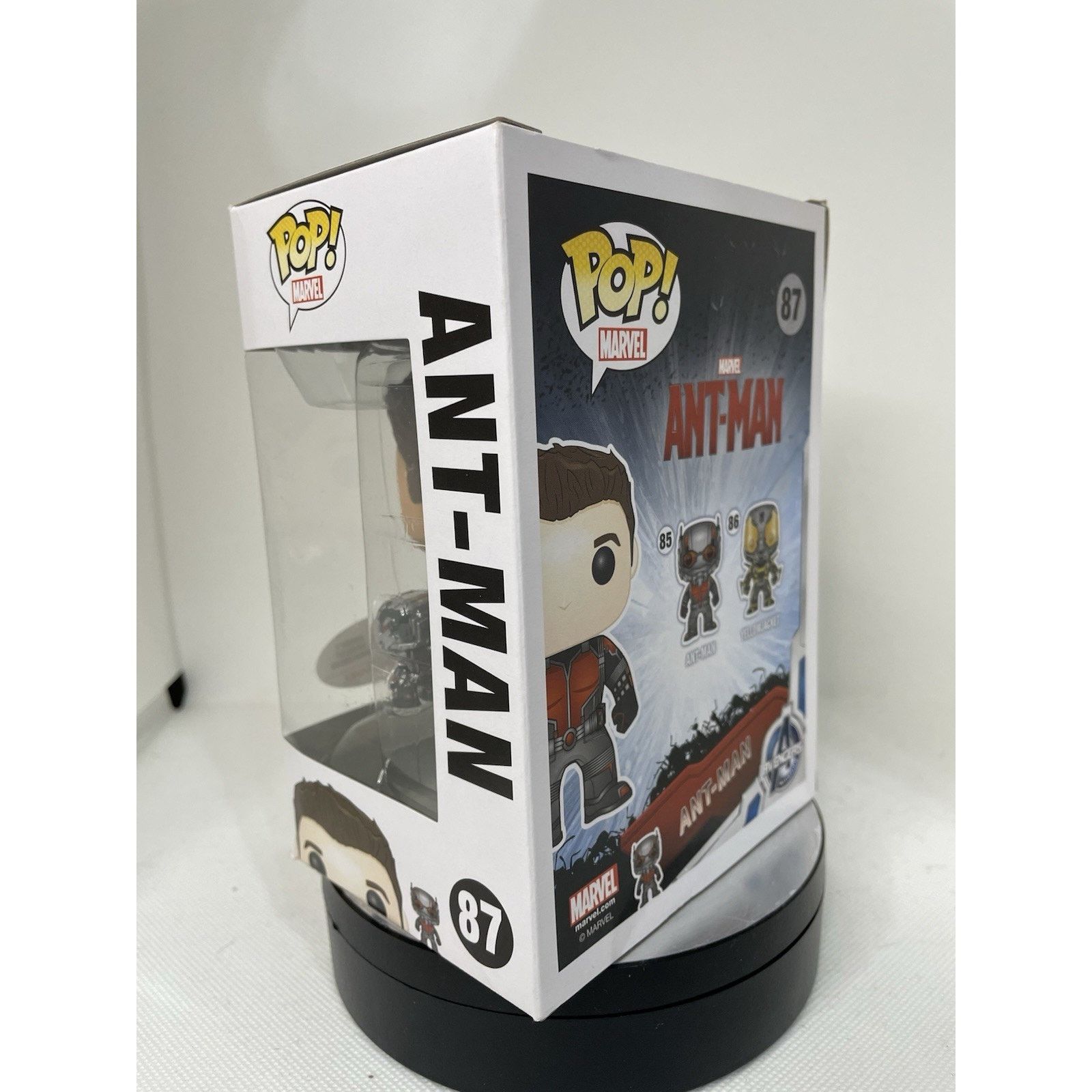 Marvel Comics Funko Pop! Ant-Man (Unmasked) #85 - With Small Ant-Man Size ONE SIZE - 4 Thumbnail