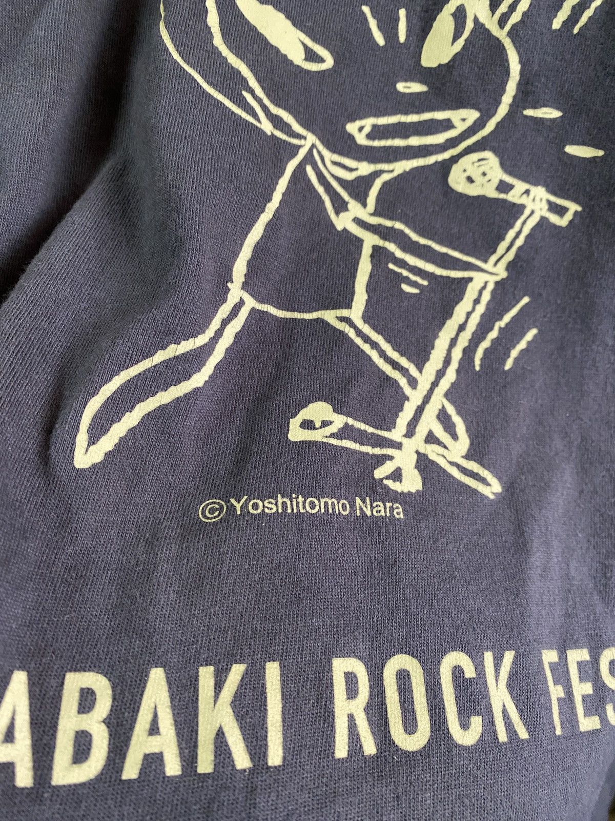 Japanese Brand Vintage Yoshitomo Nara Art t shirt Size US M / EU 48-50 / 2 - 4 Thumbnail