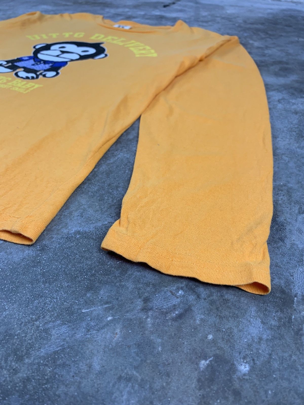 Japanese Brand × Vintage UITGG Baby Long Sleeve Tshirt Size US M / EU 48-50 / 2 - 8 Thumbnail