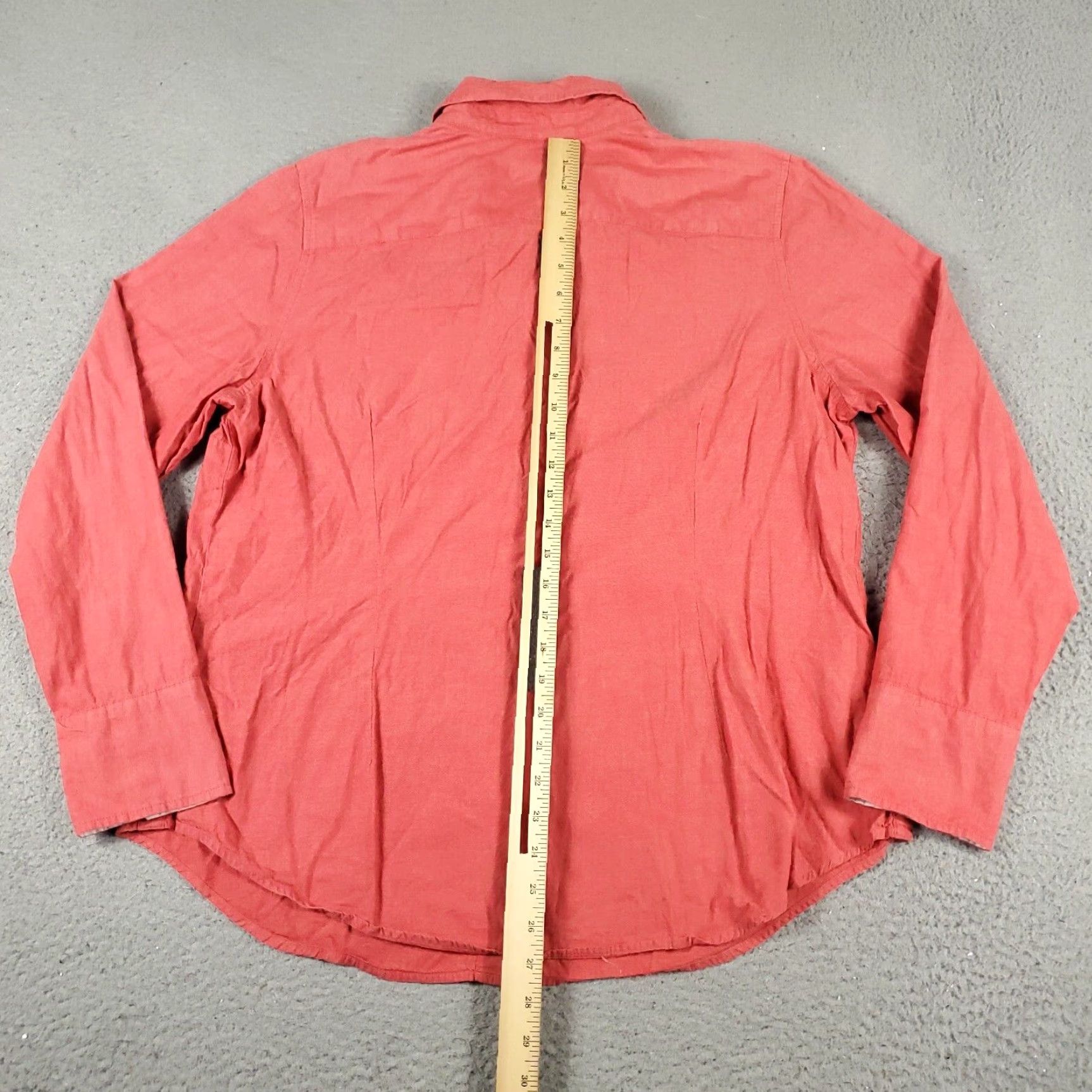 Tommy Hilfiger VINTAGE Tommy Hilfiger Women's Shirt Adult 2XL Pink Button-Up Casual Cotton Spring Summer Women Size XXL / US 16-18 / IT 52-54 - 4 Thumbnail