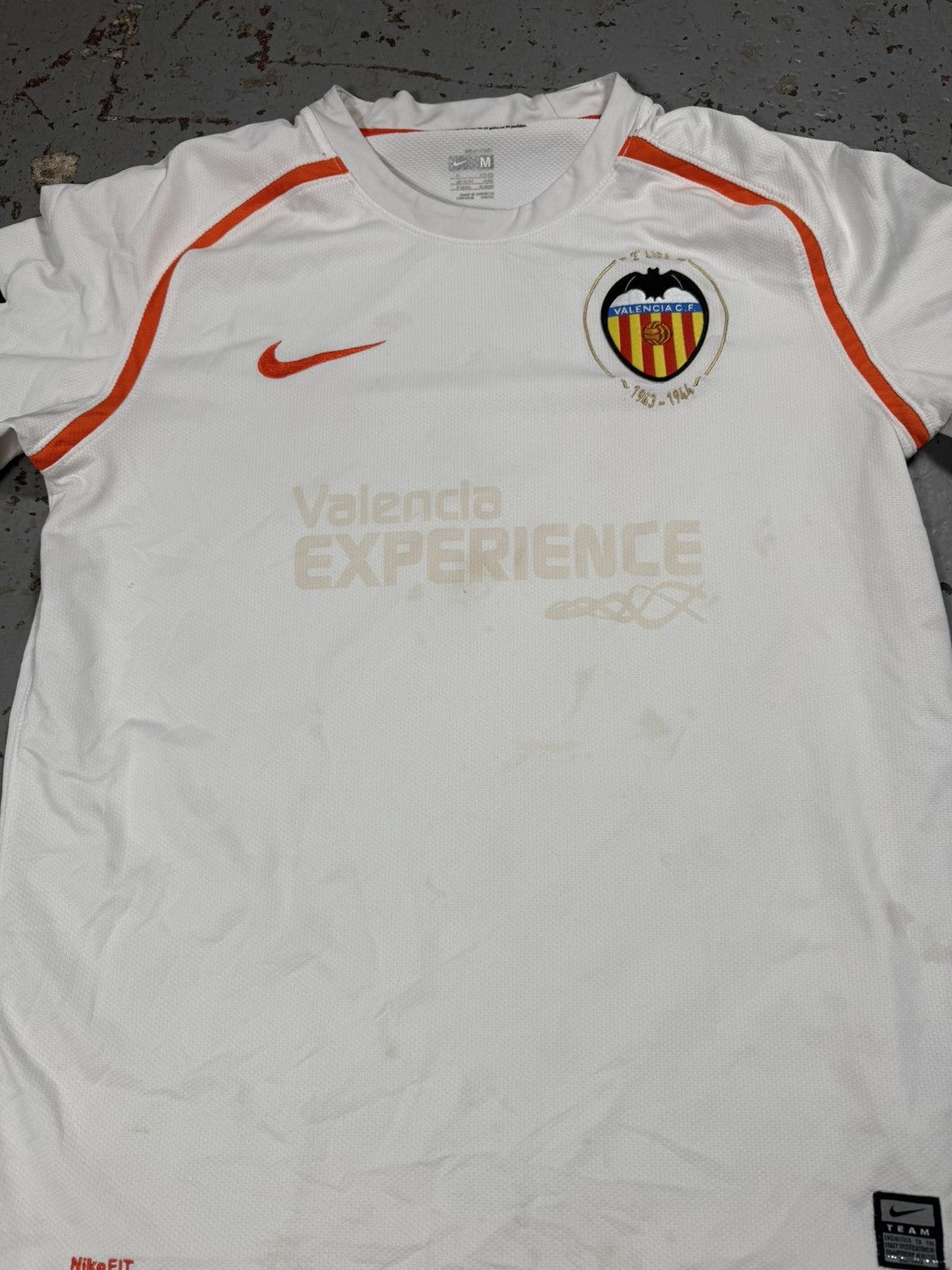 Nike Vintage Nike Valencia Spain Futbol Jersey Size US M / EU 48-50 / 2 - 2 Thumbnail